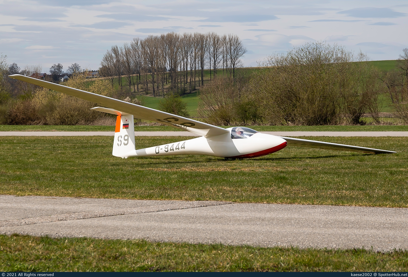 Photo of D-9444 - Glasflügel H-205 Club Libelle operated by Fliegerclub Mühldorf