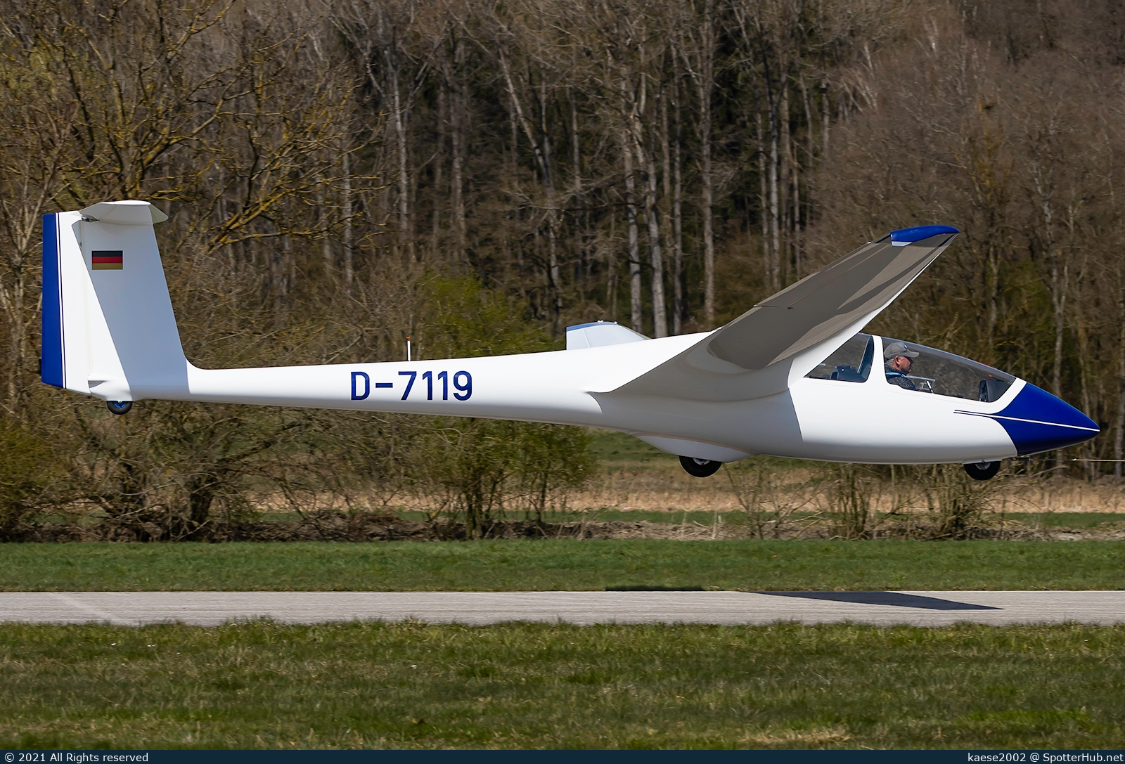 Photo of D-7119 - Schleicher ASK 21 operated by Fliegerclub Mühldorf