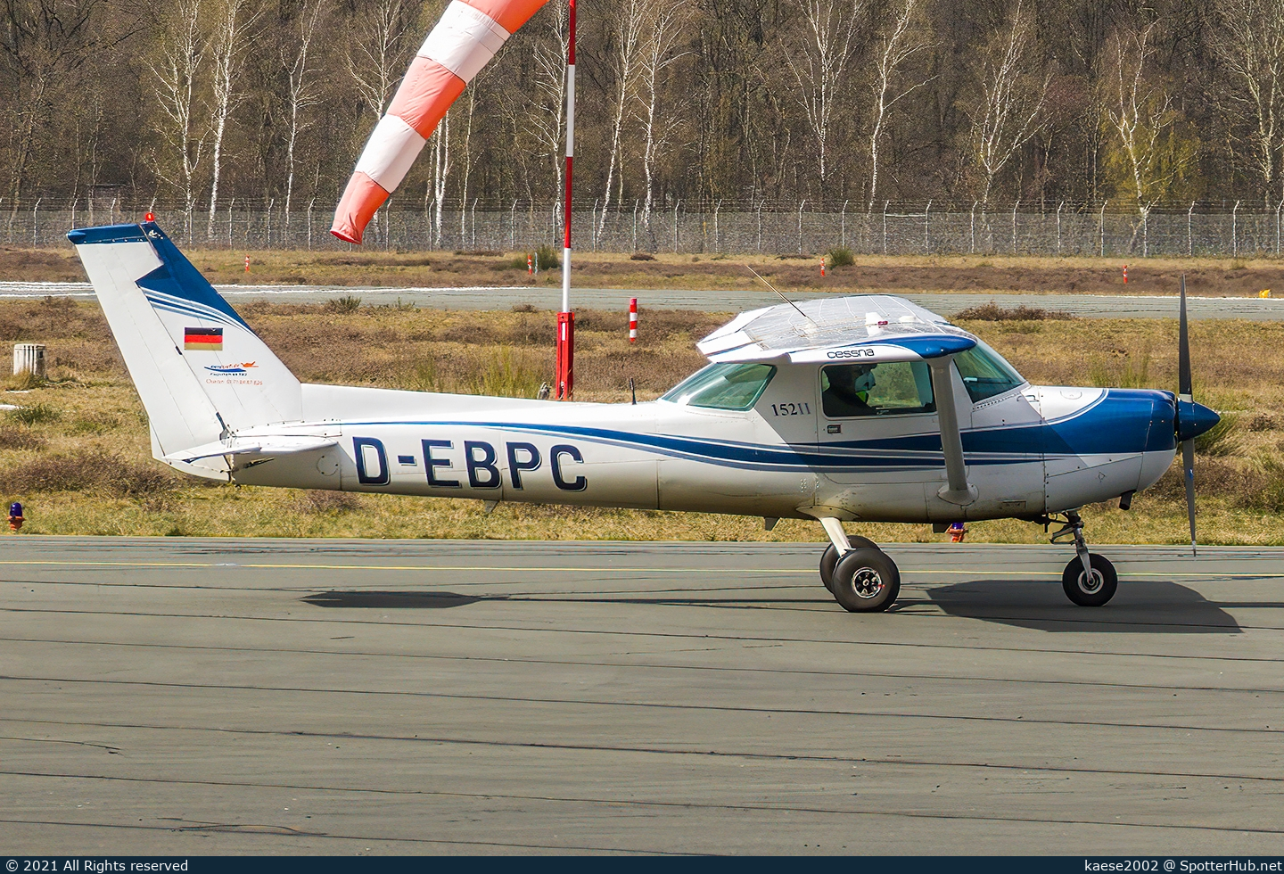 Photo of D-EBPC - Cessna 152 II operated by aerotreff.de