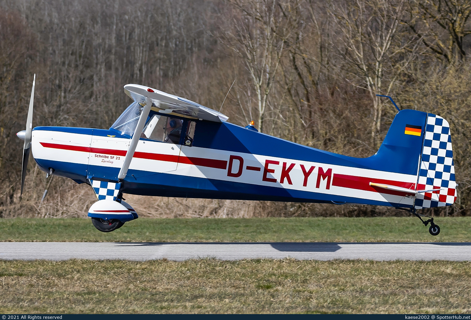 Photo of D-EKYM - Scheibe SF 23B Sperling operated by Private