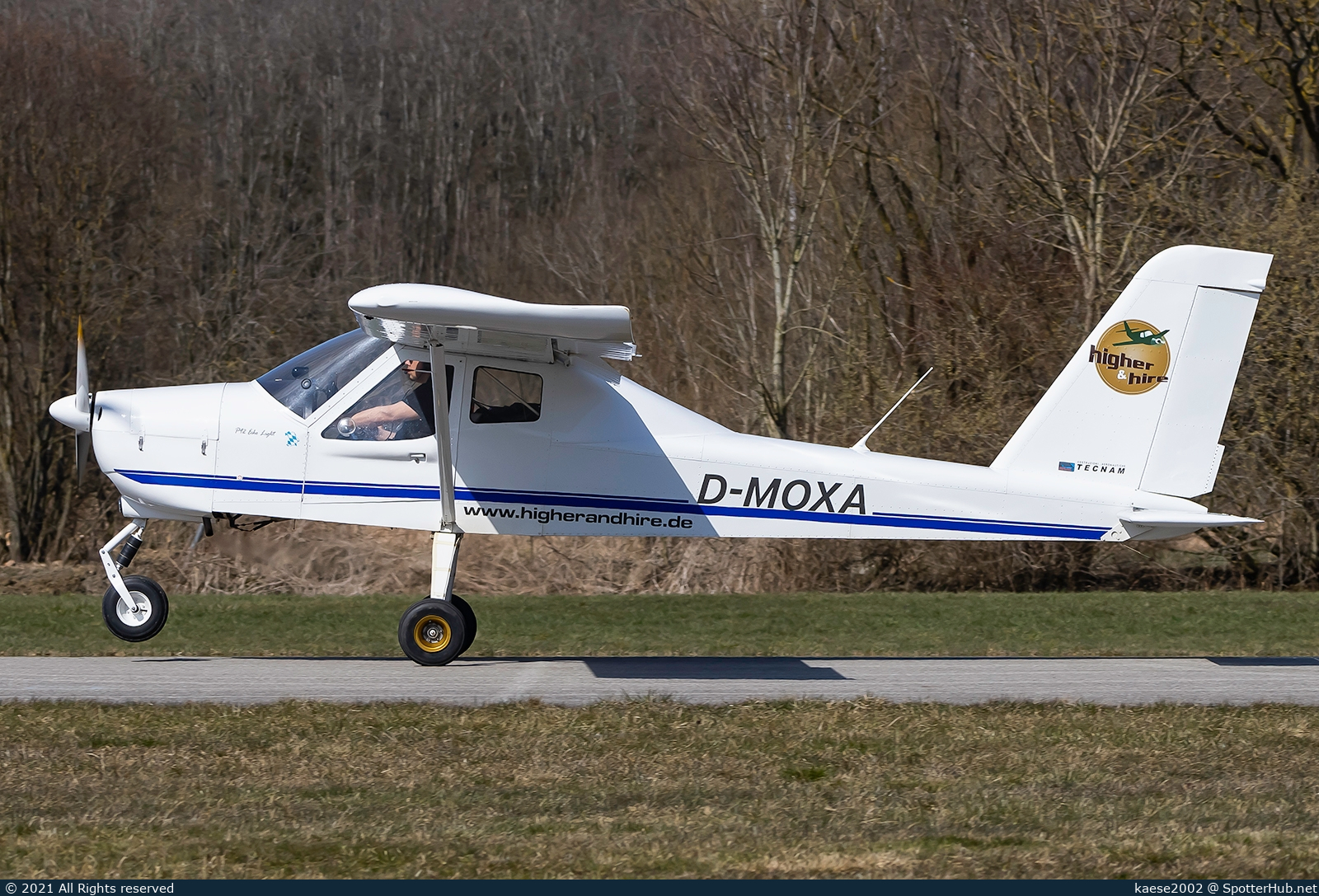 Photo of D-MOXA - Tecnam P92 Echo Light operated by Higher and Hire