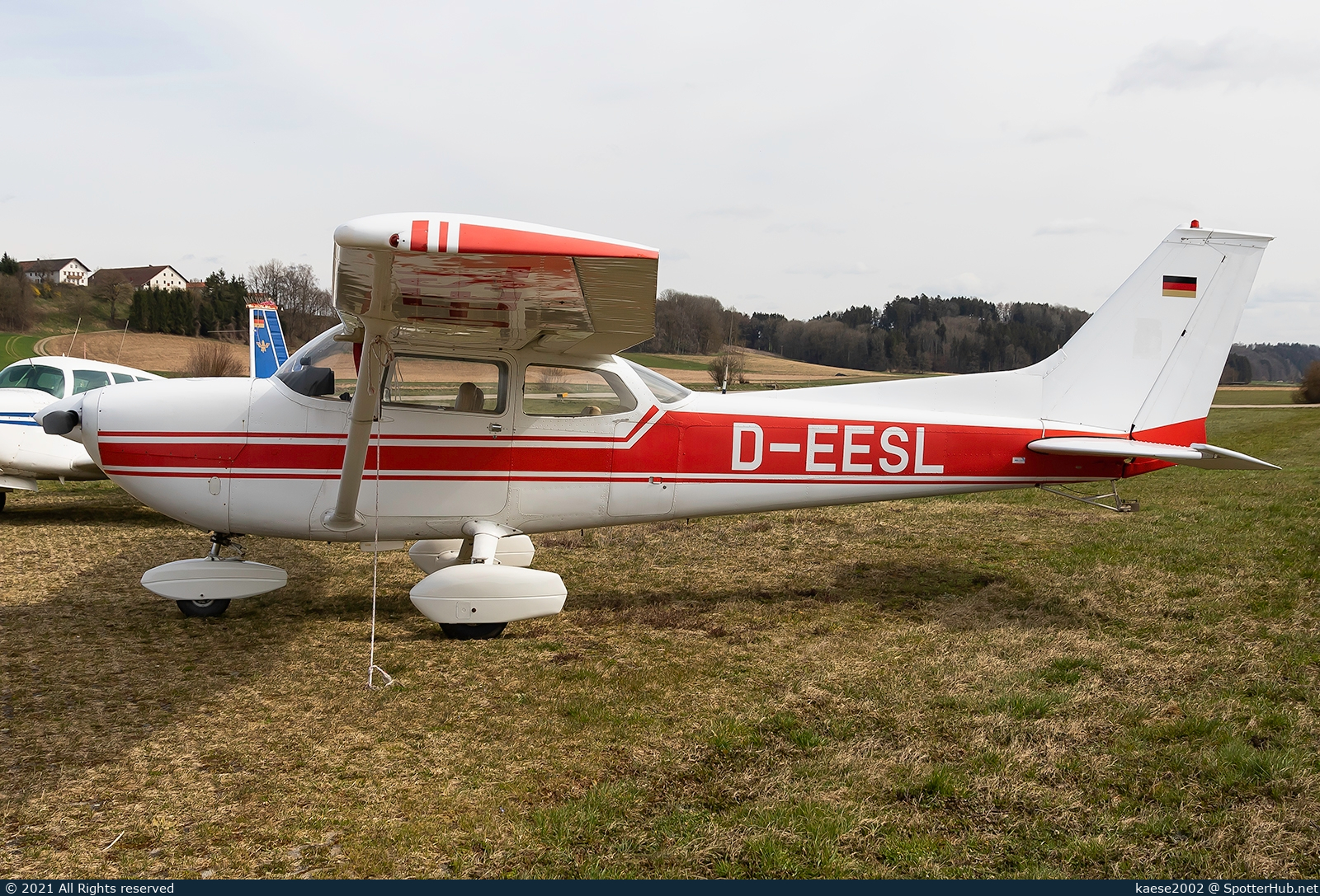 Photo of D-EESL - Reims-Cessna FR172J Reims Rocket operated by Private