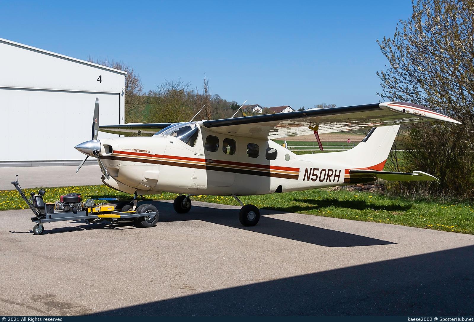 Photo of N50RH - Cessna P210N Pressurized Centurion II operated by Private