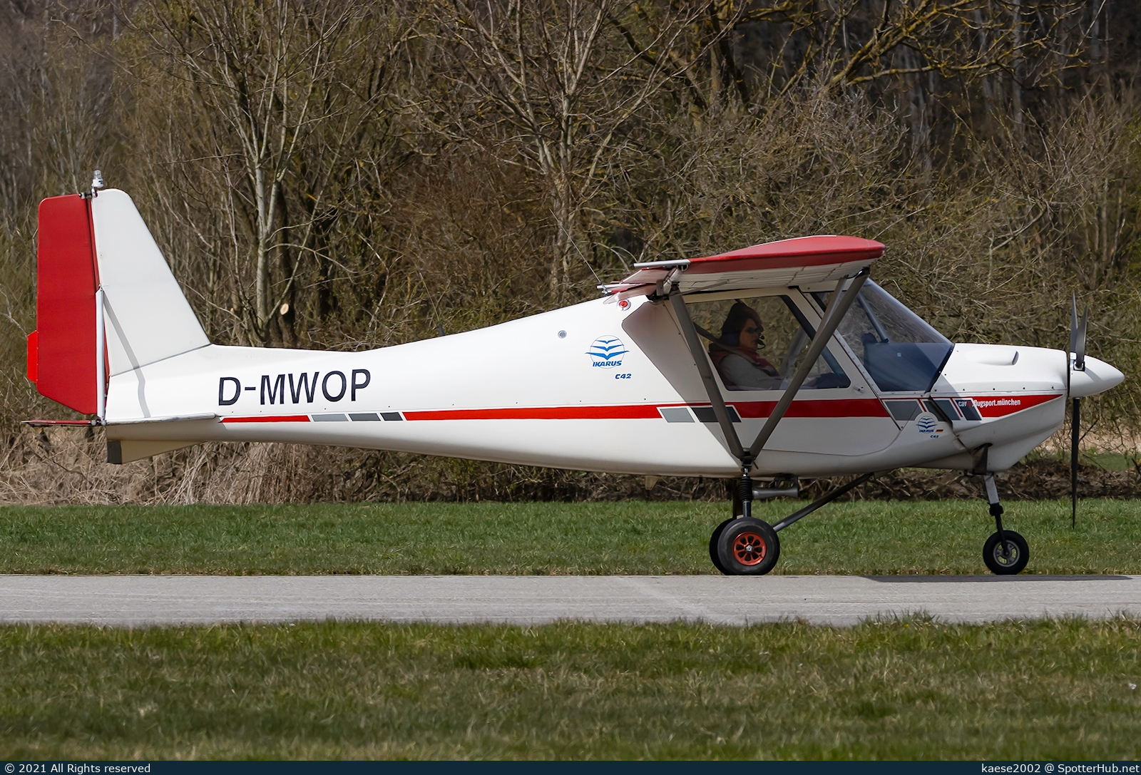 Photo of D-MWOP - Comco Ikarus C42 operated by cavok.flugsport.münchen