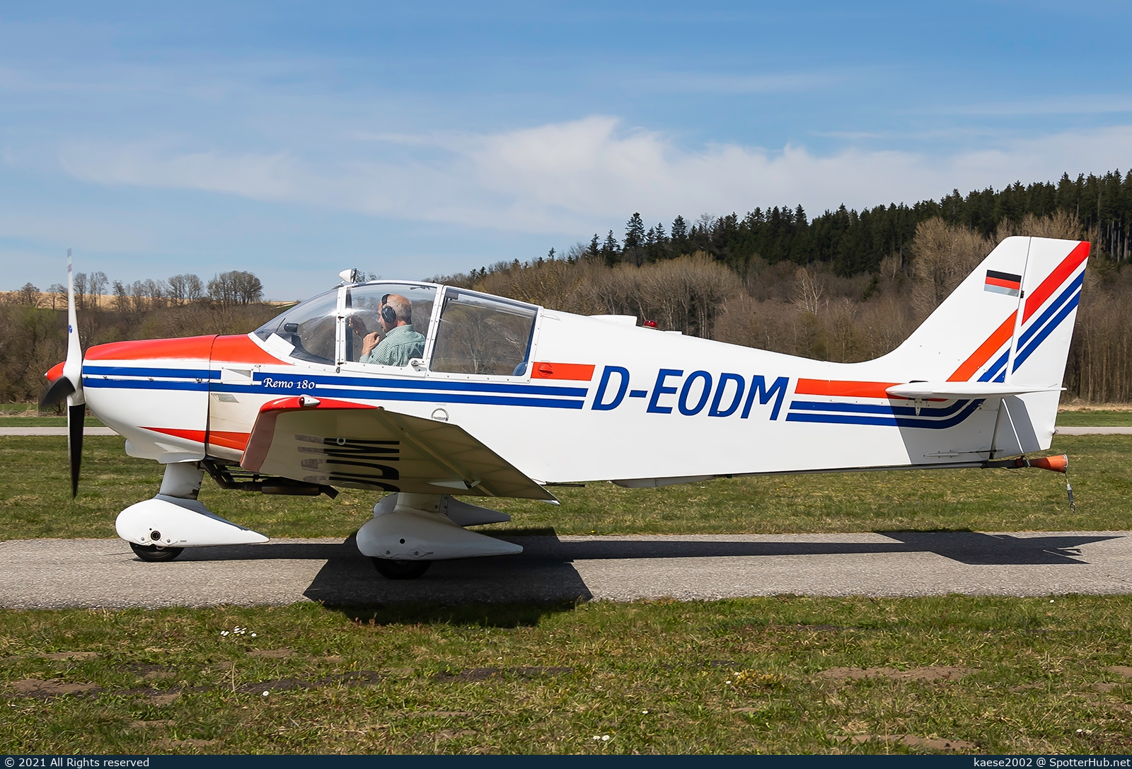 Photo of D-EODM - Robin DR300/180R Remorqueur operated by Fluggruppe Alt-Neuötting