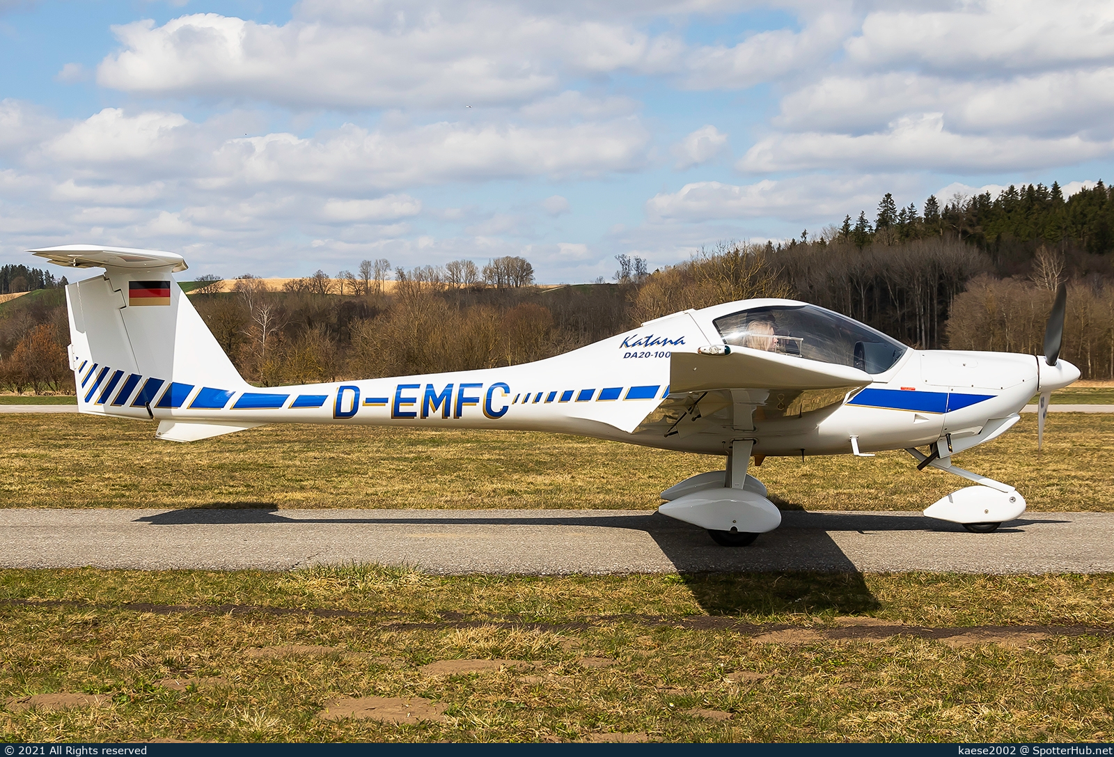 Photo of D-EMFC - Diamond DA20-100 Katana operated by Fliegerclub Mühldorf