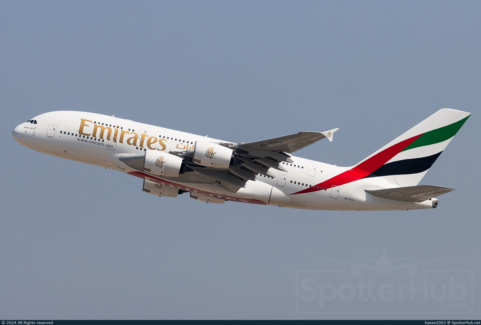 Photo of A6-EVL - Airbus A380-842 operated by Emirates