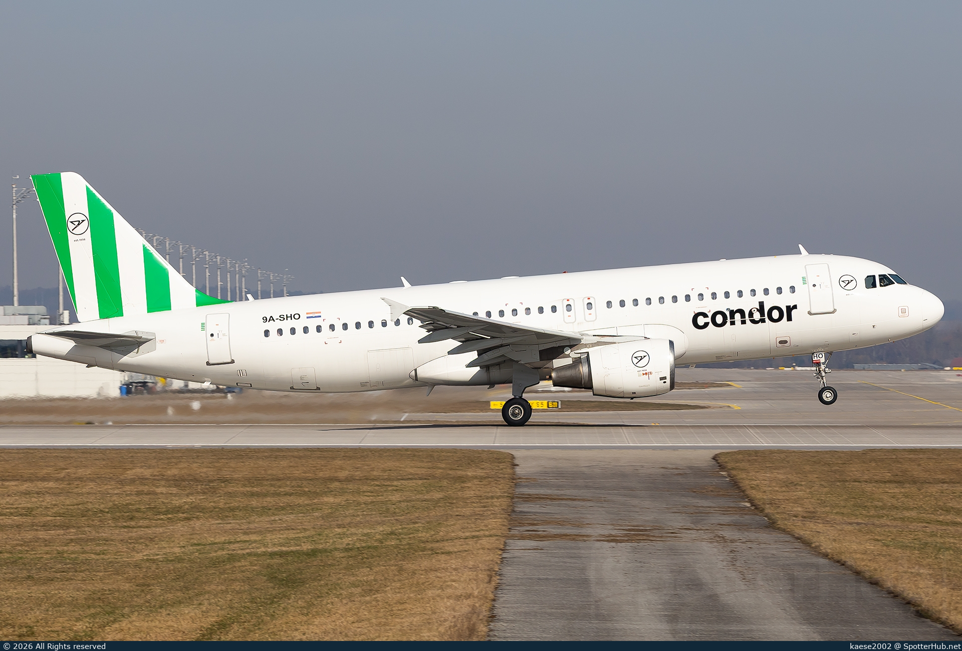 Photo of 9A-SHO - Airbus A320-214 operated by Condor (opb Fly Air41 Airways)