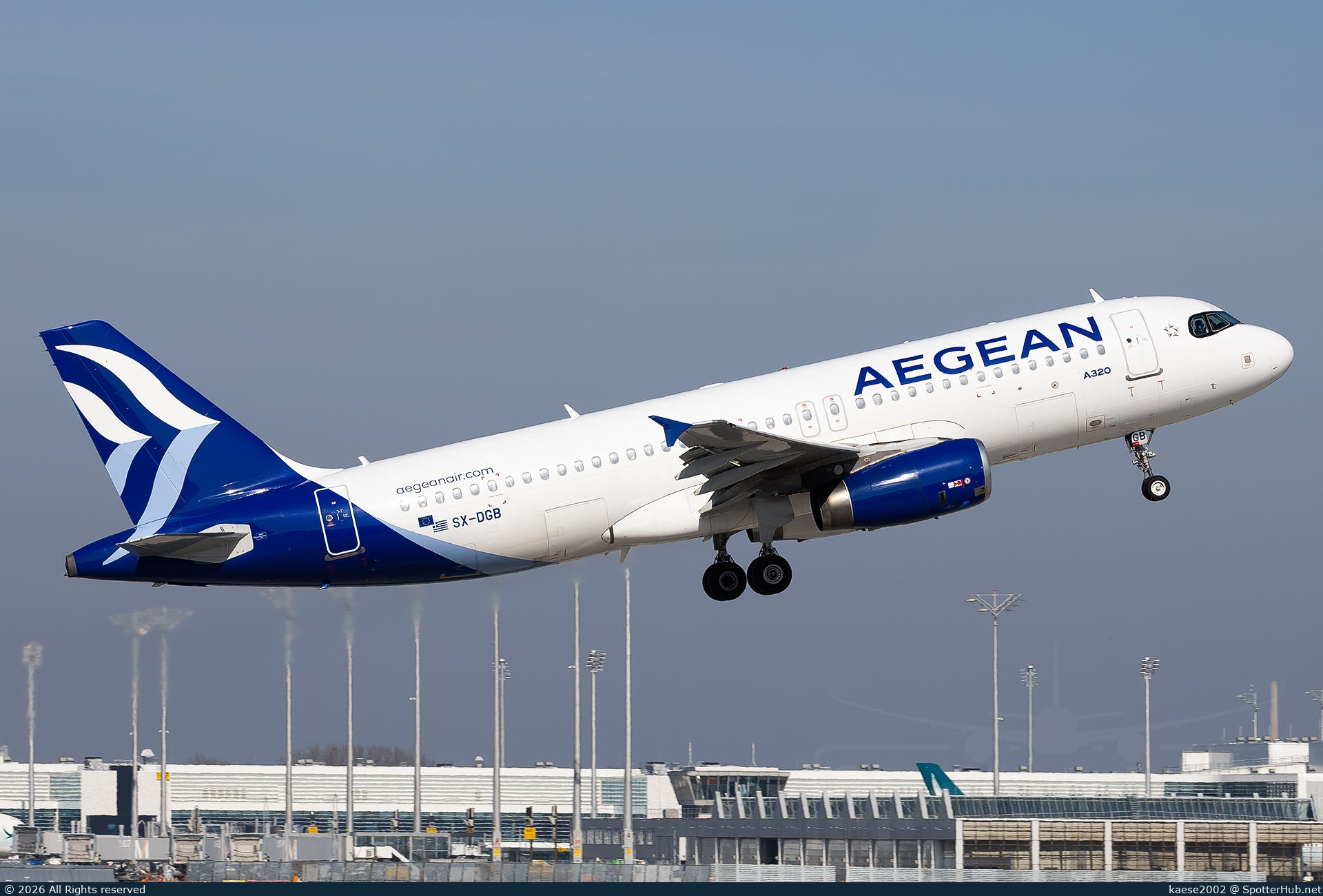 Photo of SX-DGB - Airbus A320-232 operated by Aegean Airlines