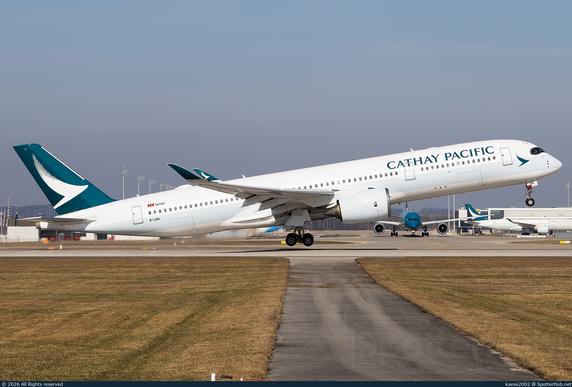 Photo of B-LRN - Airbus A350-941 operated by Cathay Pacific Airways