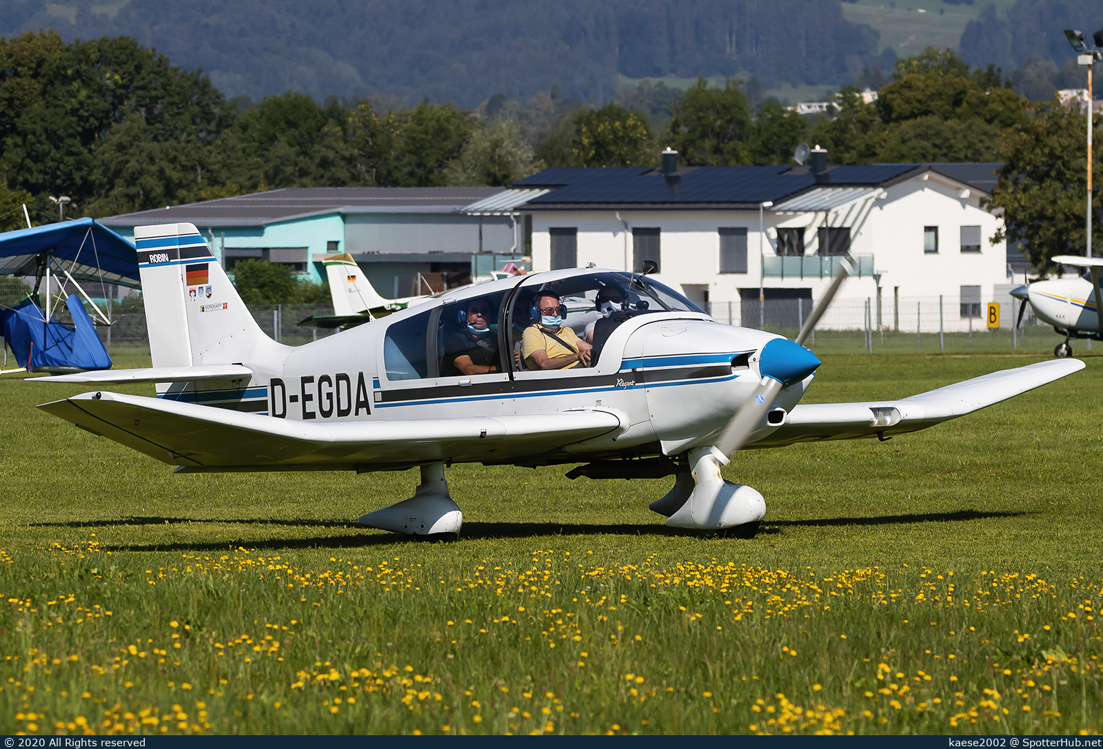 Photo of D-EGDA - Robin DR400/180 Régent operated by Flugschule Michael Bergmann