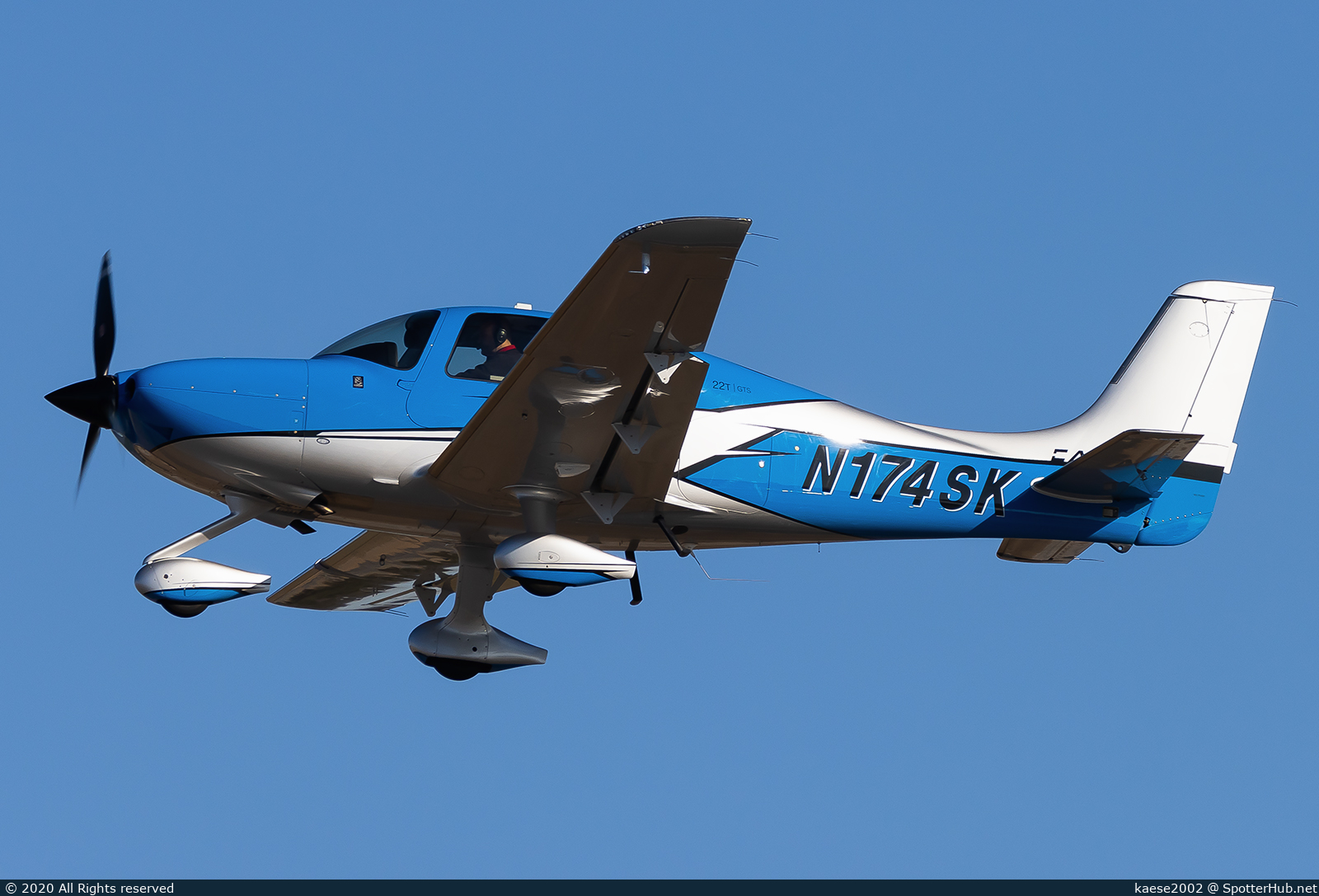 Photo of N174SK - Cirrus SR22T G6 GTS operated by Private