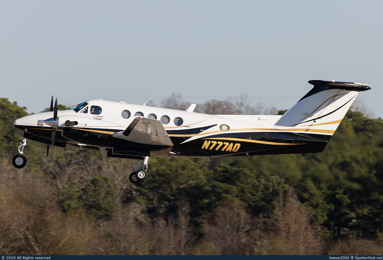 Photo of N777AQ - Beechcraft B200 Super King Air operated by Foundation Aviation