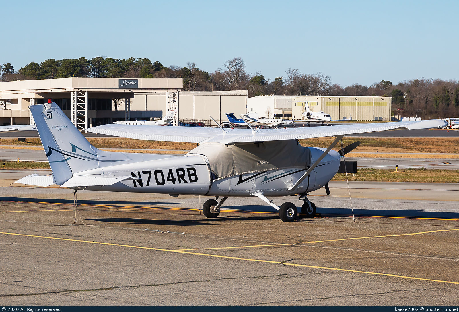 Photo of N704RB - Cessna 172S Skyhawk SP operated by SkyBound Aviation