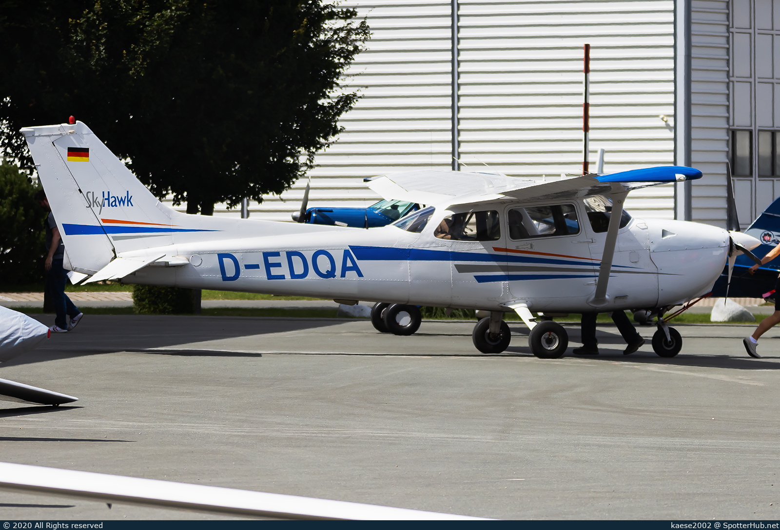 Photo of D-EDQA - Cessna 172R Skyhawk operated by Aero-Club Bamberg