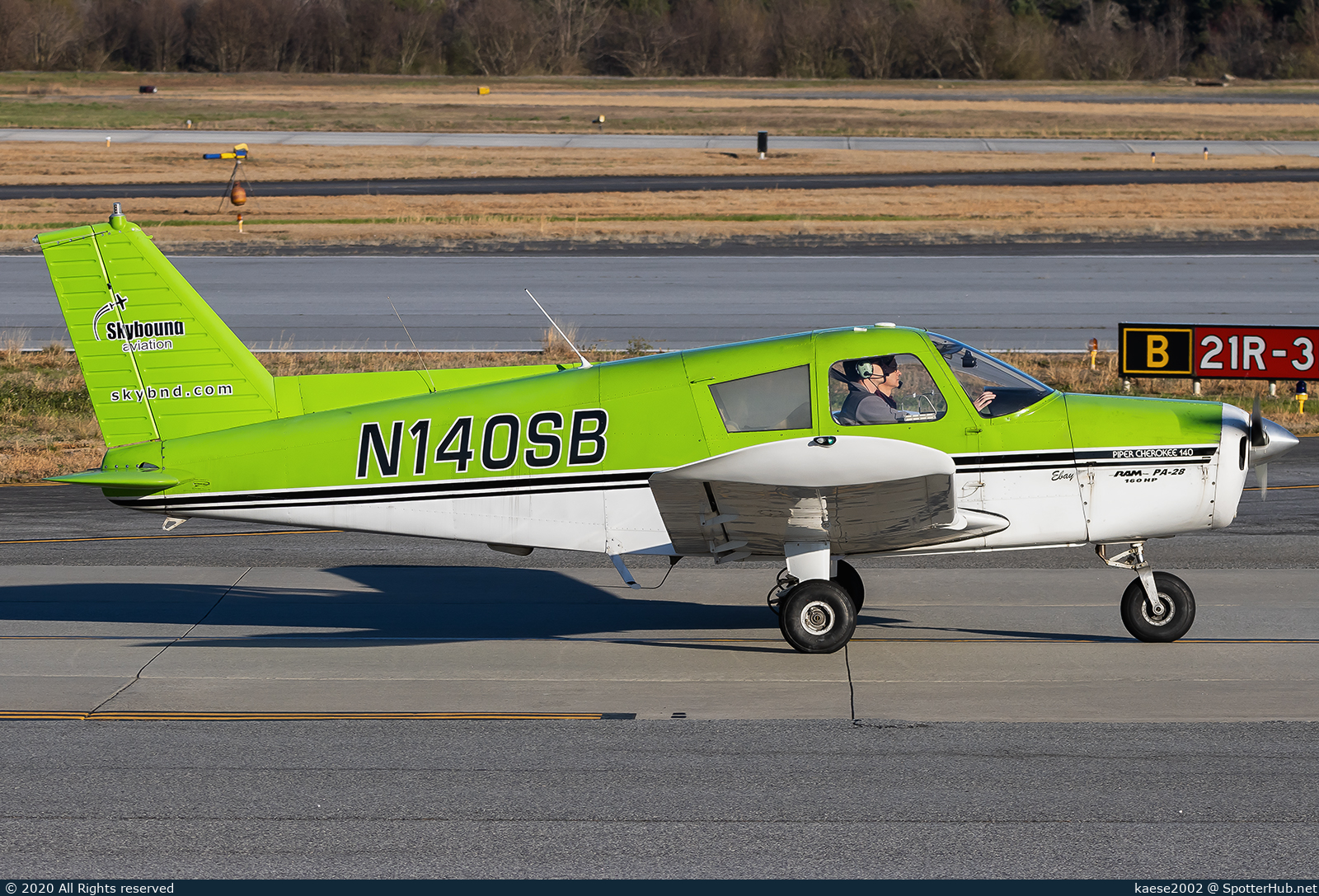 Photo of N140SB - Piper PA-28-140 Cherokee B operated by SkyBound Aviation