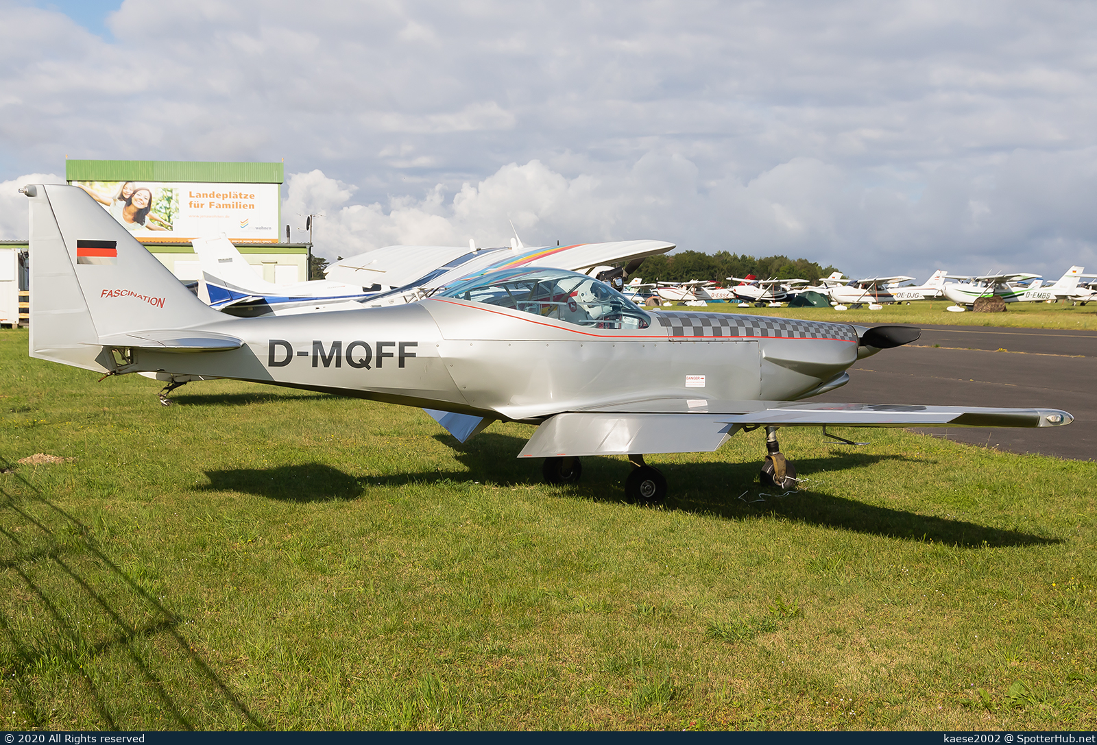 Photo of D-MQFF - Dallach D4 Fascination operated by Private