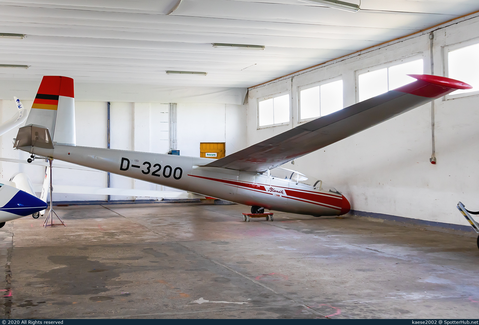 Photo of D-3200 - Let L-13 Blaník operated by Fliegerklub Carl Zeiss Jena