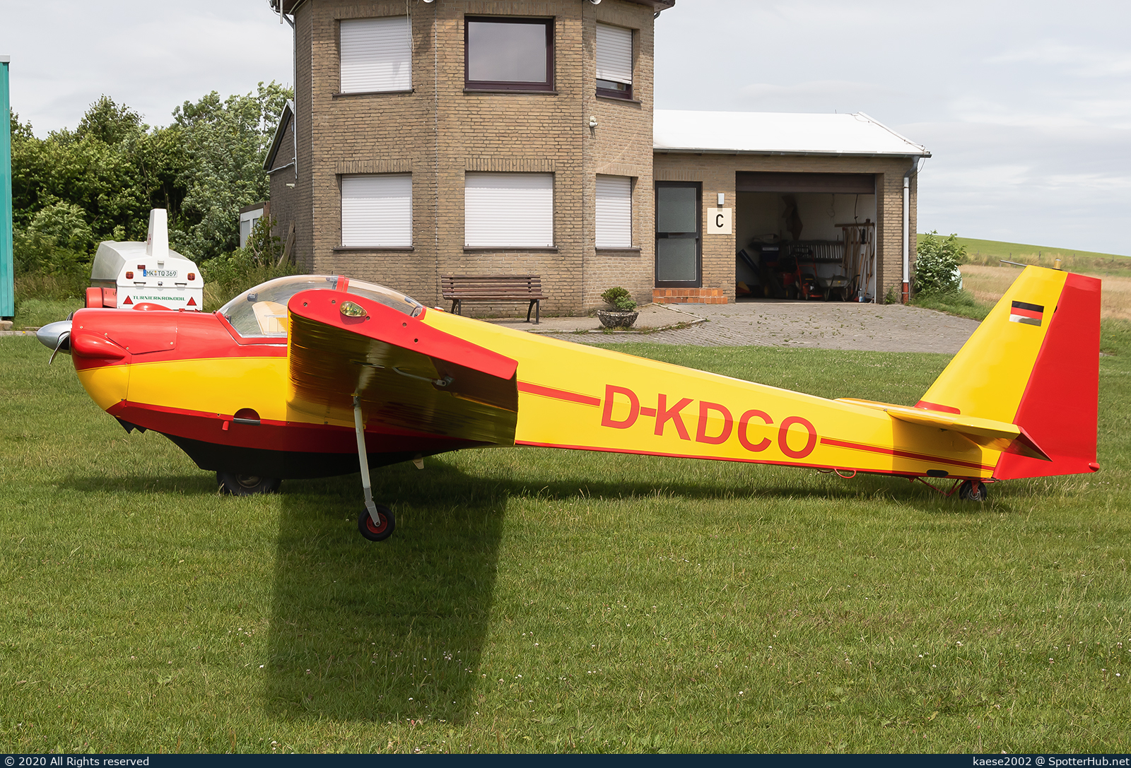 Photo of D-KDCO - Scheibe SF 25C Falke operated by Luftsportverein Hegenscheid