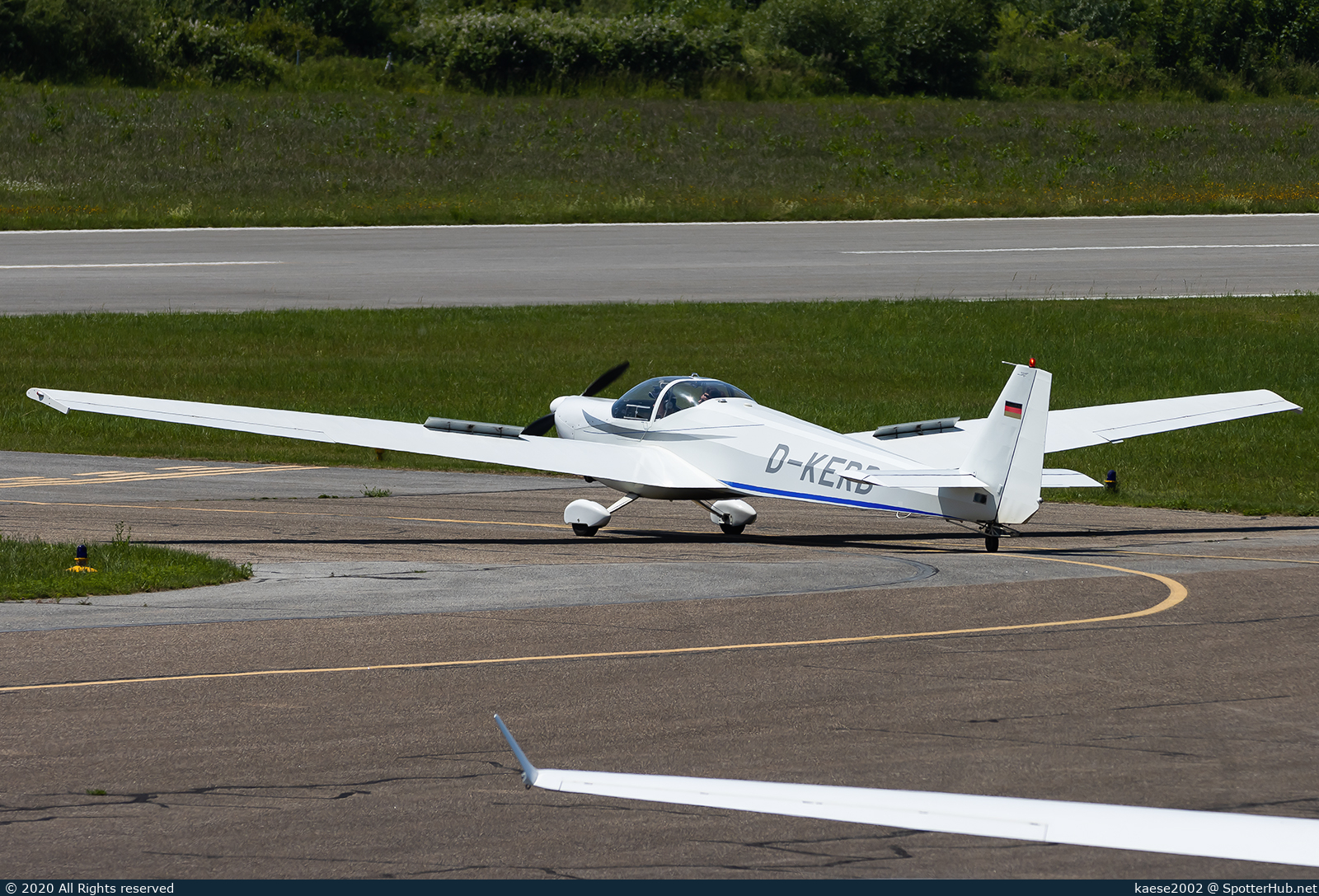 Photo of D-KERB - Scheibe SF 25C Rotax-Falke operated by Luftsportverein Straubing