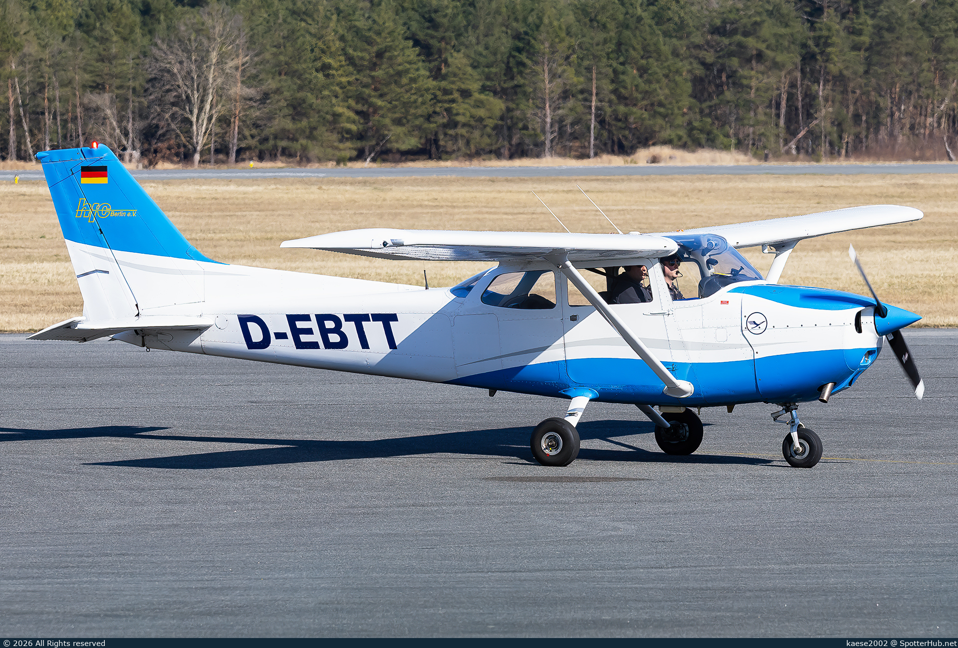 Photo of D-EBTT - Reims-Cessna F172N Skyhawk II operated by Hanseatischer Fliegerclub Berlin
