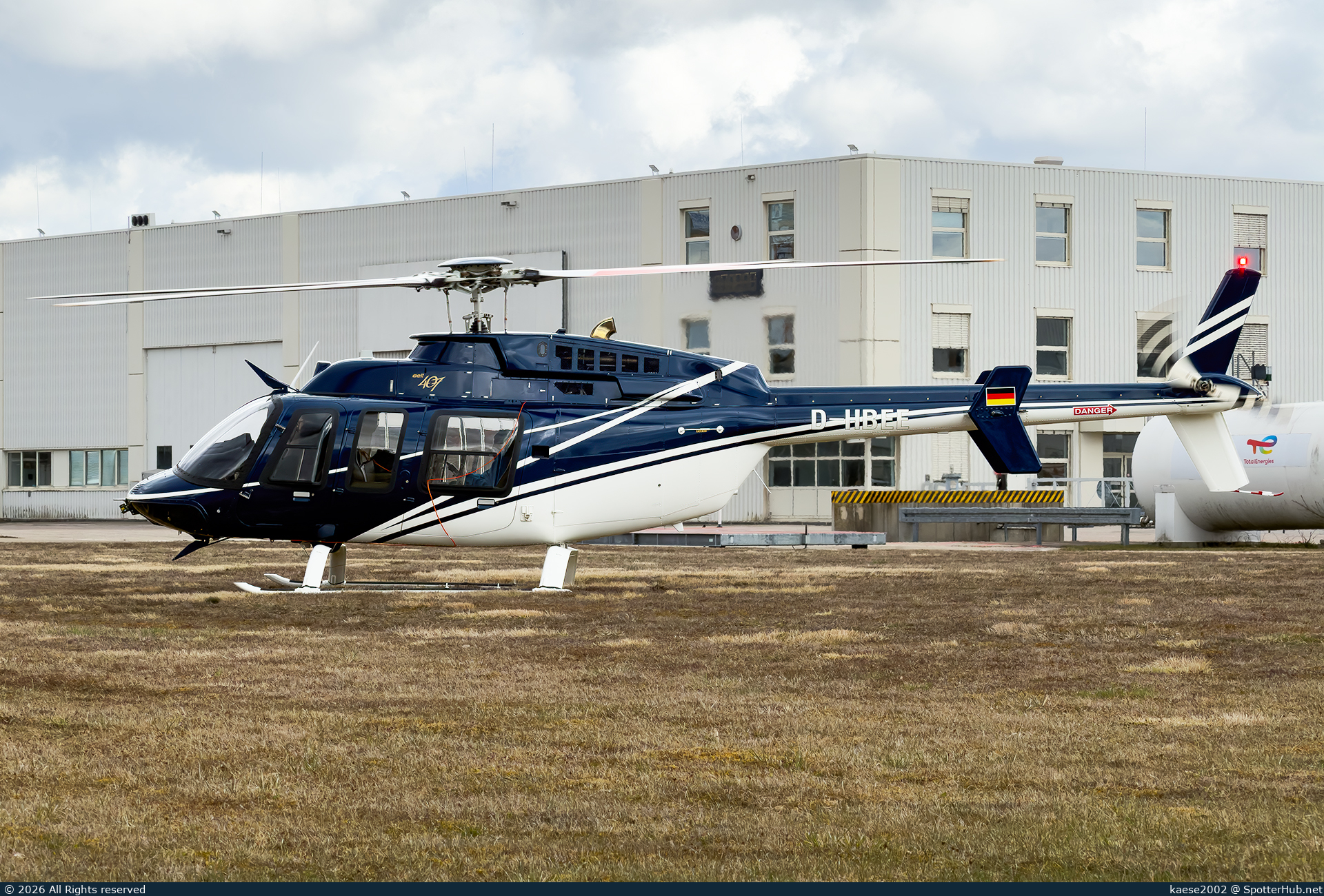 Photo of D-HBEE - Bell 407GXi operated by Private