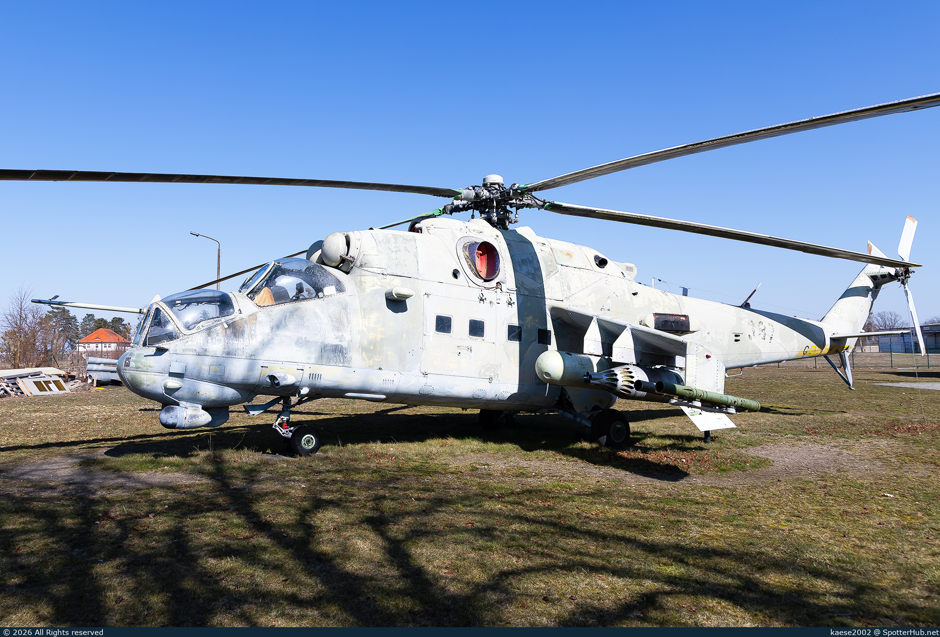 Photo of 387 - Mil Mi-24P Hind-F operated by German Democratic Republic Air Force