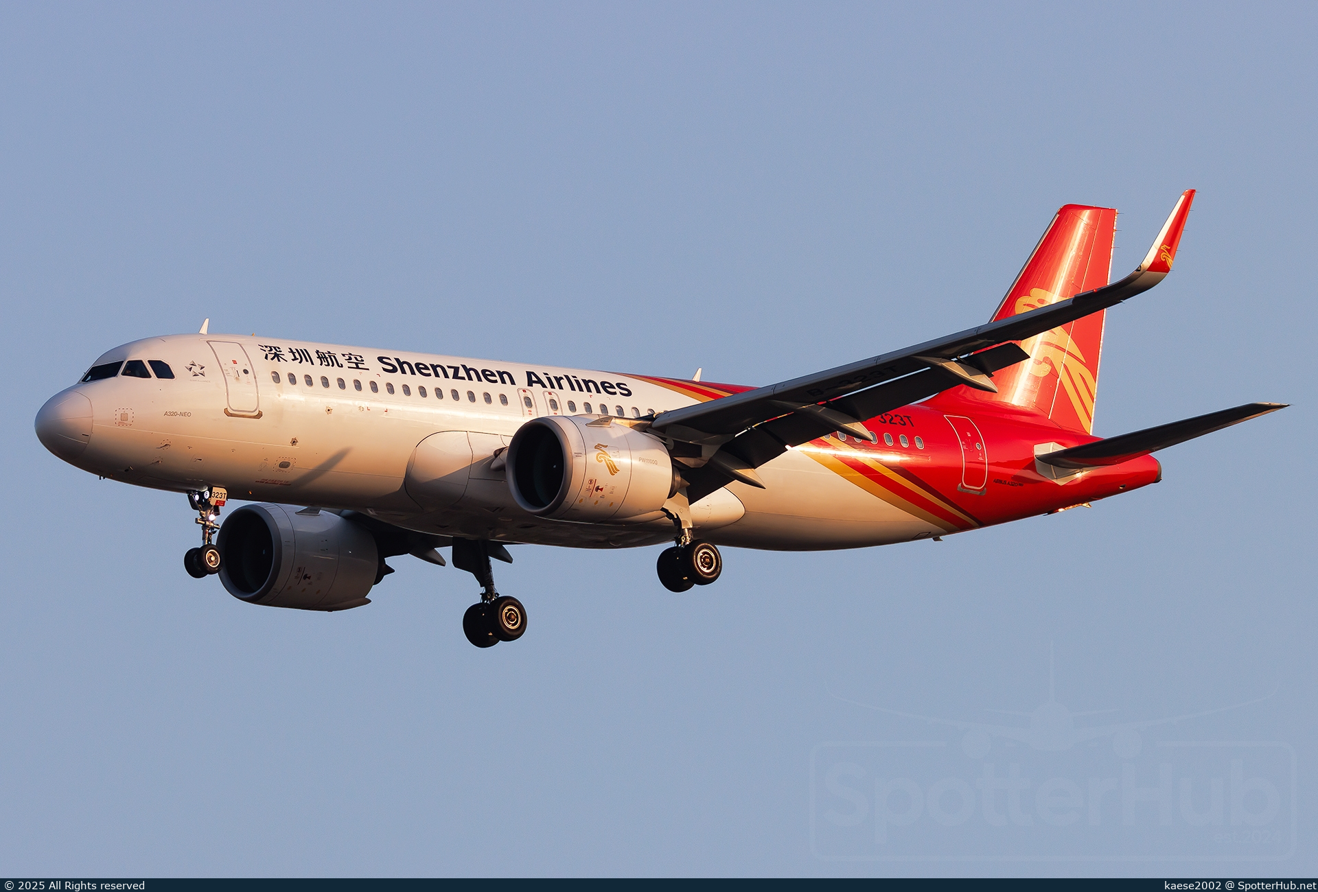 Photo of B-323T - Airbus A320-271N operated by Shenzhen Airlines