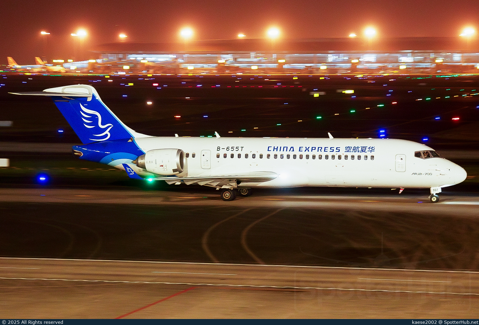 Photo of B-655T - COMAC C909 operated by China Express Airlines