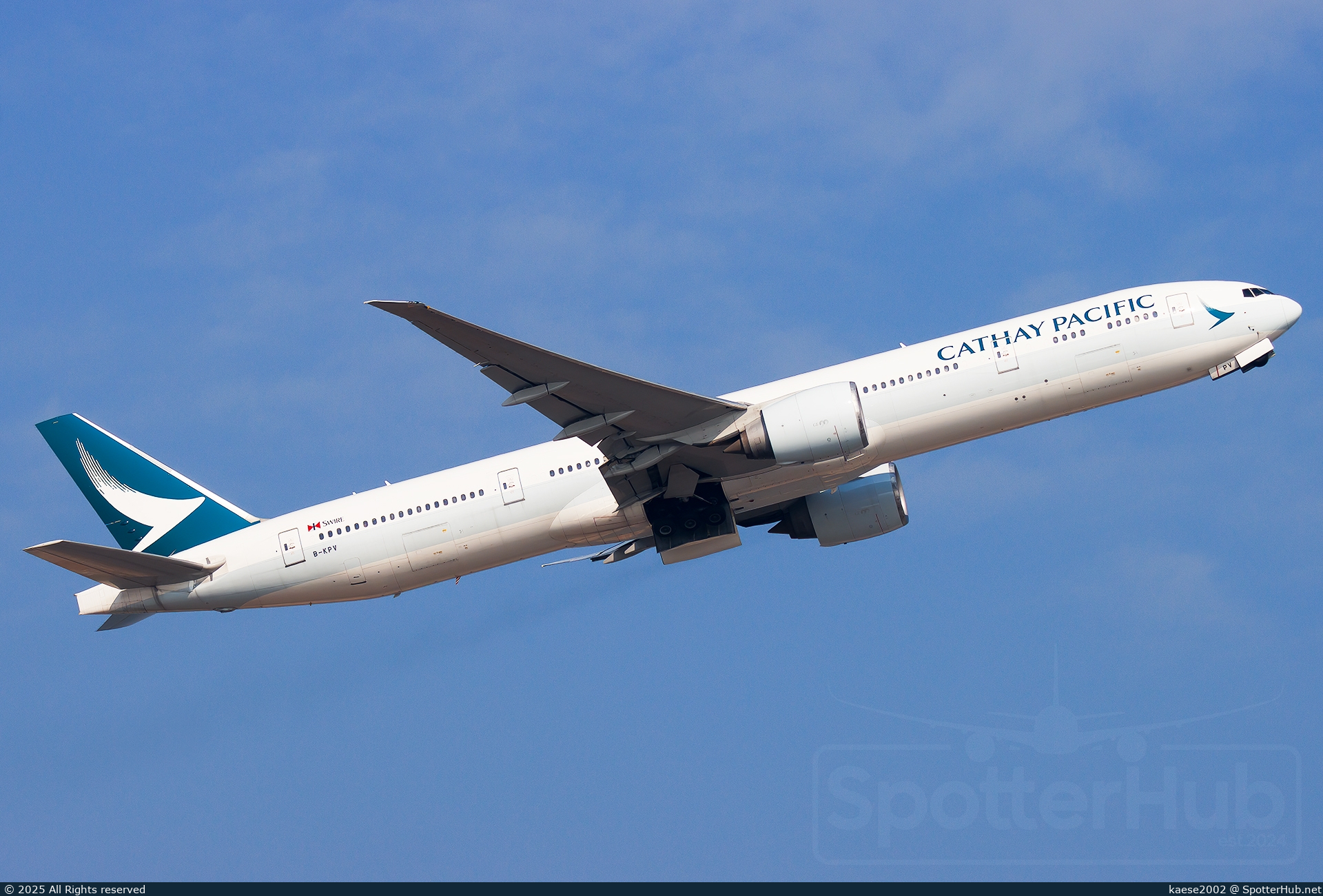 Photo of B-KPV - Boeing 777-367(ER) operated by Cathay Pacific Airways