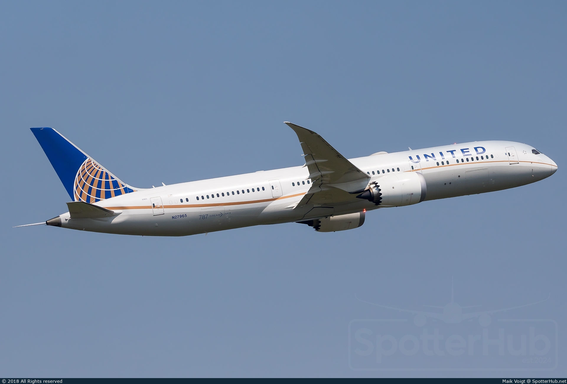 Photo of N27965 - Boeing 787-9 Dreamliner operated by United Airlines