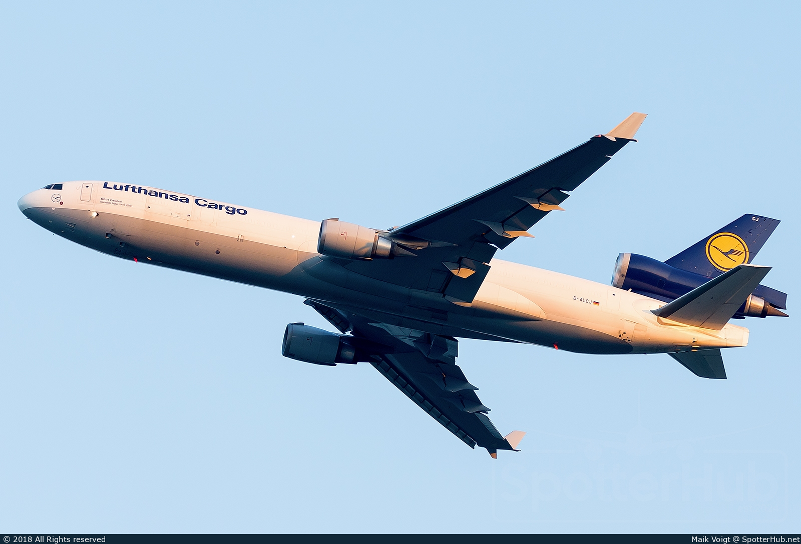 Photo of D-ALCJ - McDonnell Douglas MD-11(F) operated by Lufthansa Cargo