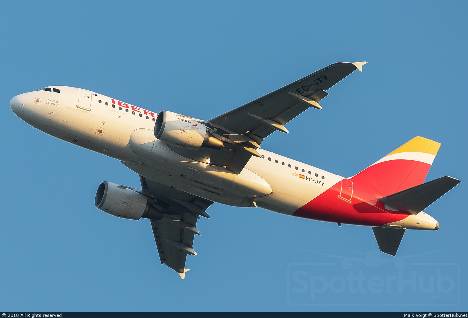 Photo of EC-JXV - Airbus A319-111 operated by Iberia