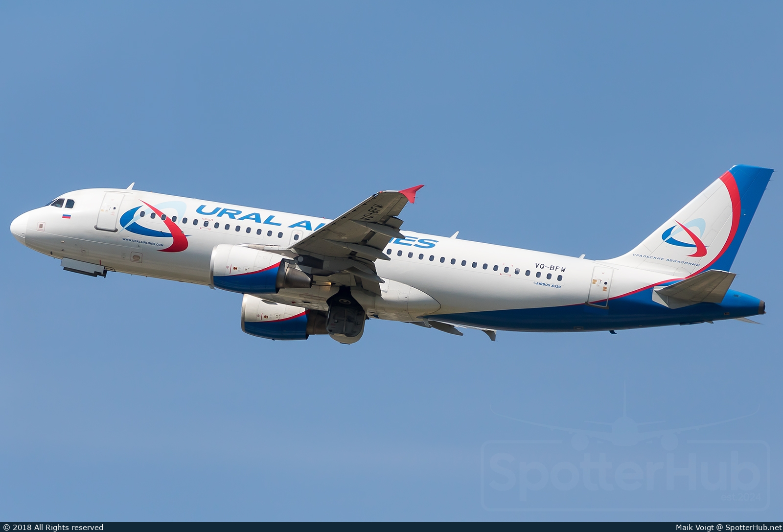 Photo of VQ-BFW - Airbus A320-214 operated by Ural Airlines