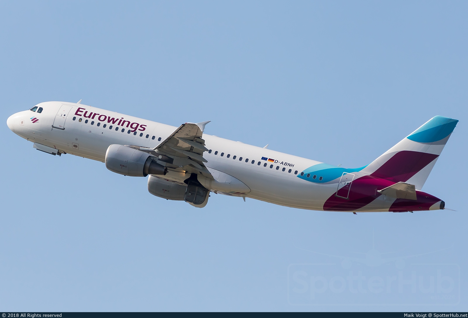 Photo of D-ABNH - Airbus A320-214 operated by Eurowings
