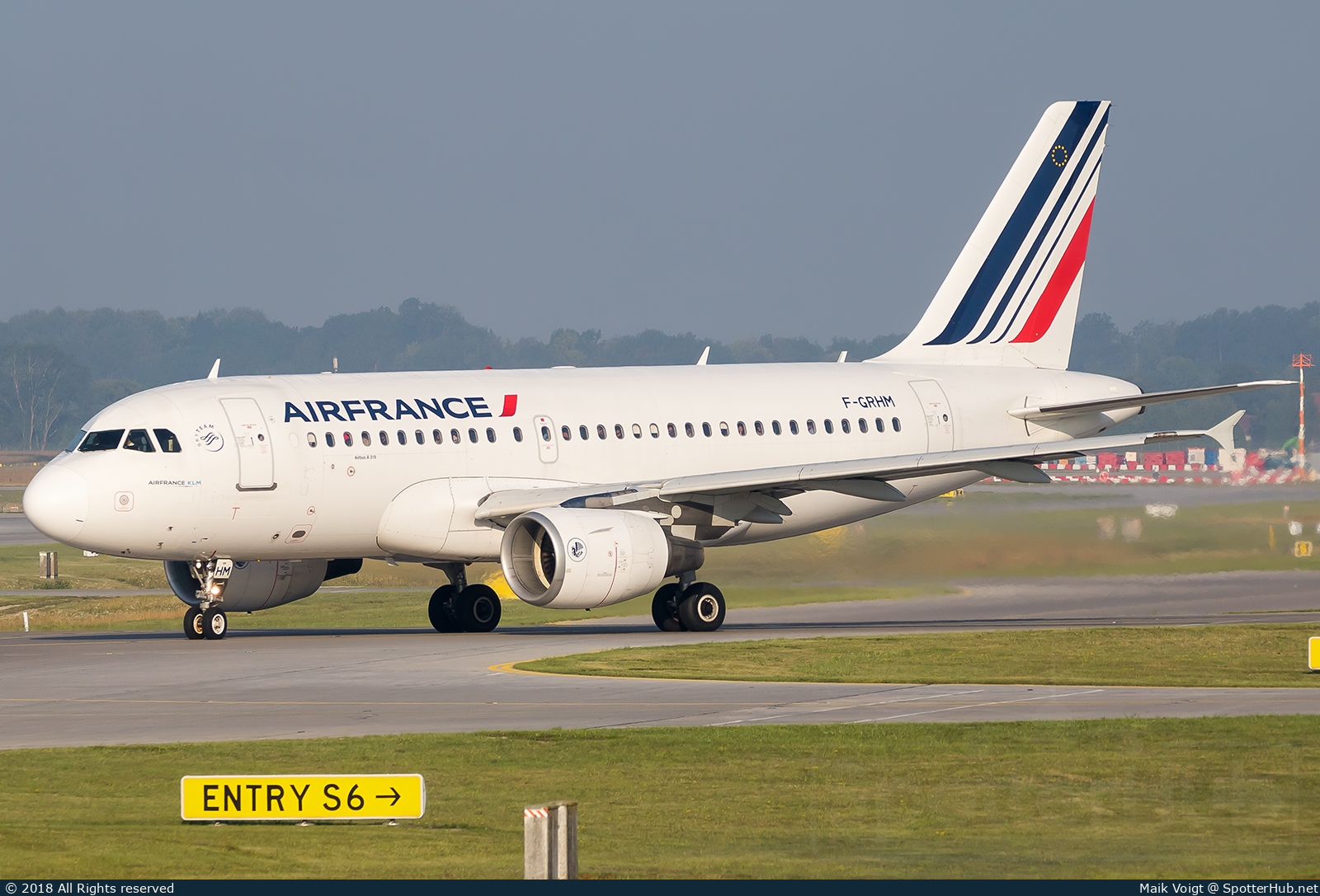 Photo of F-GRHM - Airbus A319-111 operated by Air France
