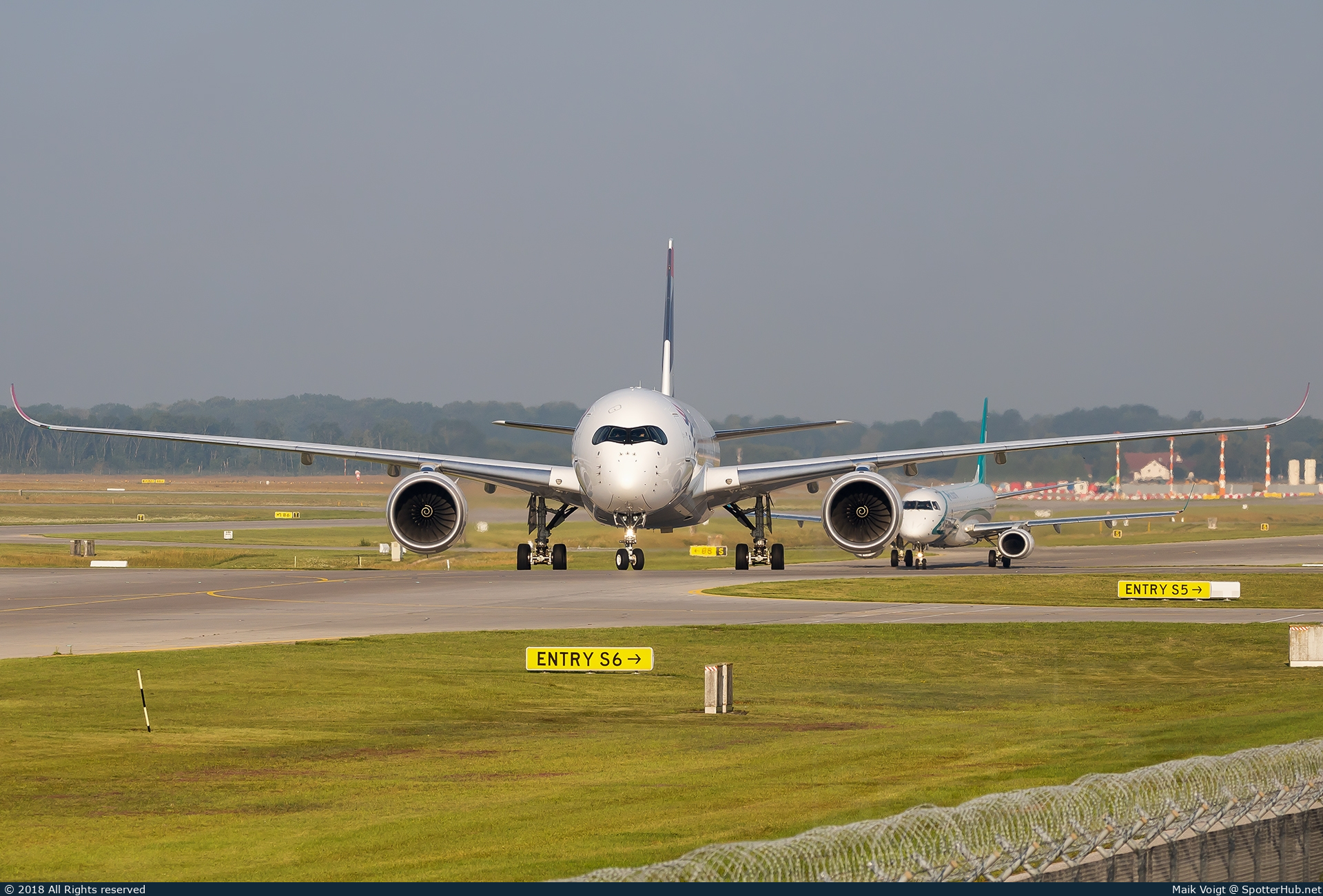 Photo of A7-AMA - Airbus A350-941 operated by Qatar Airways (opb LATAM Airlines Brasil)