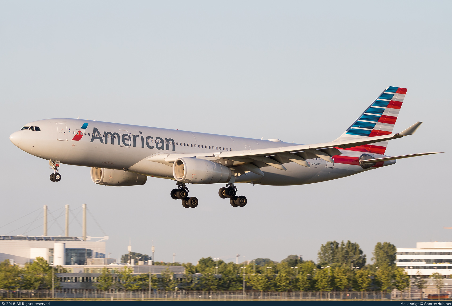 Photo of N284AY - Airbus A330-243 operated by American Airlines