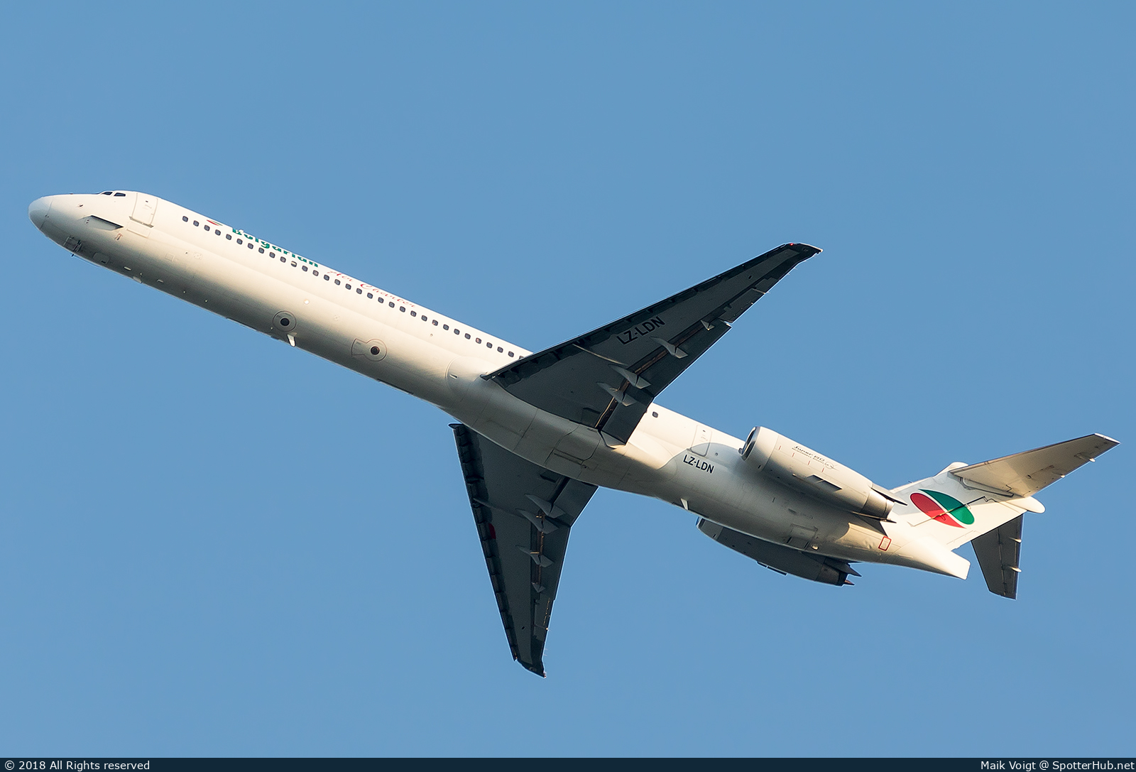 Photo of LZ-LDN - McDonnell Douglas MD-82 operated by Bulgarian Air Charter