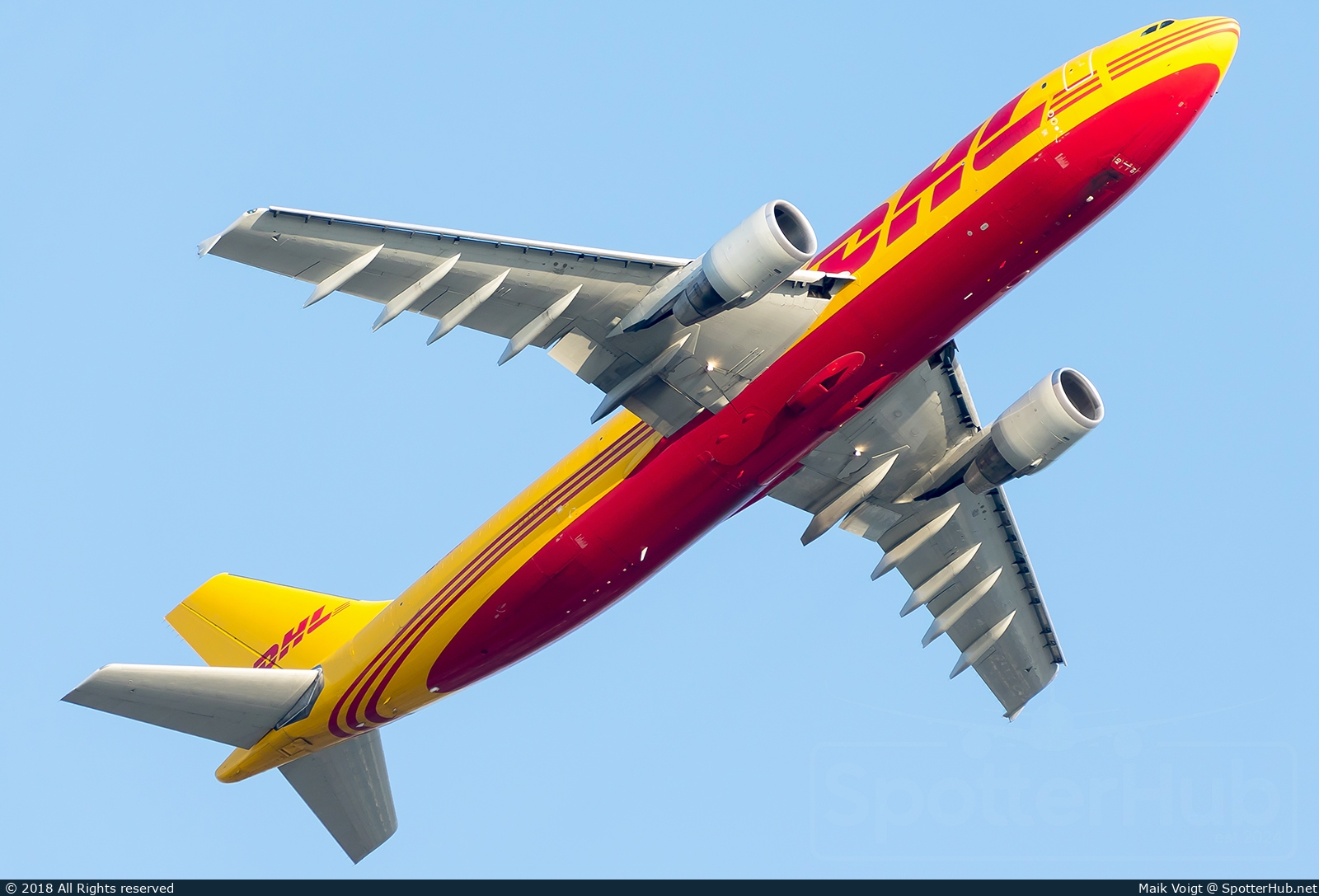 Photo of D-AEAD - Airbus A300B4-622R(F) operated by European Air Transport