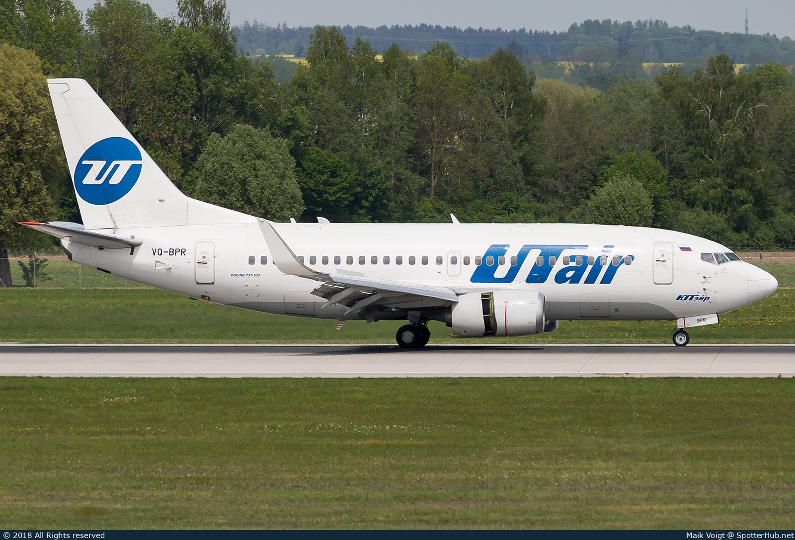 Photo of VQ-BPR - Boeing 737-524 operated by Utair