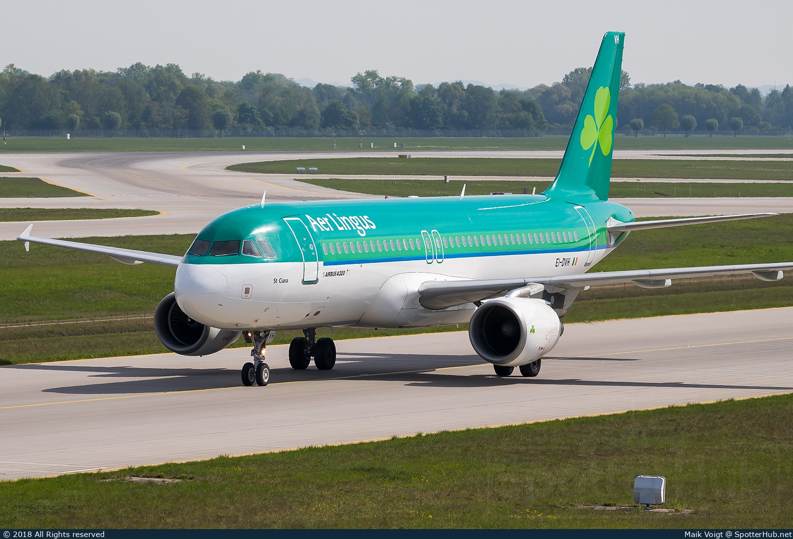 Photo of EI-DVH - Airbus A320-214 operated by Aer Lingus