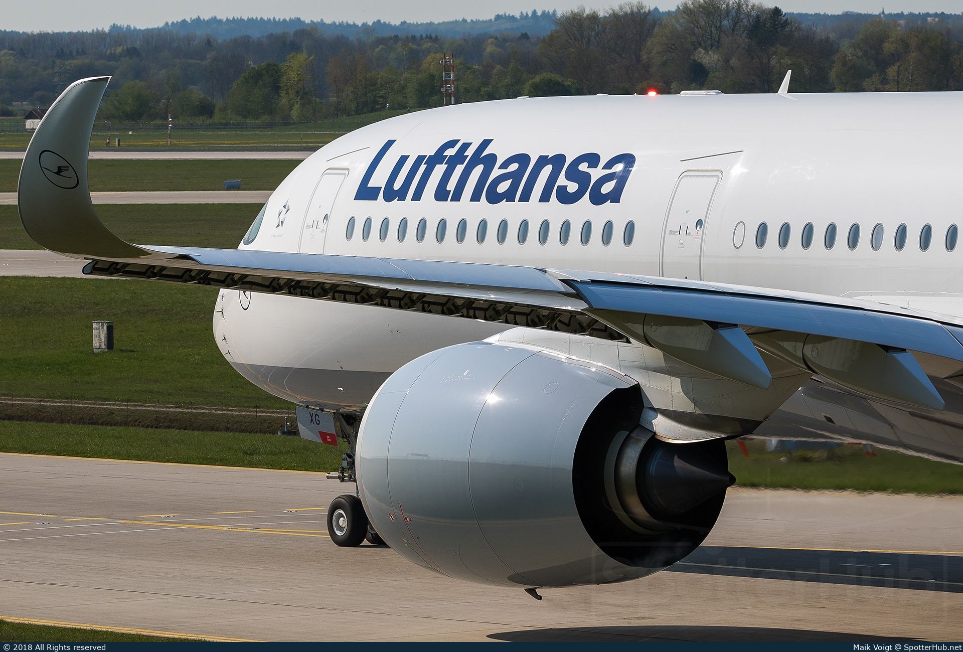 Photo of D-AIXG - Airbus A350-941 operated by Lufthansa