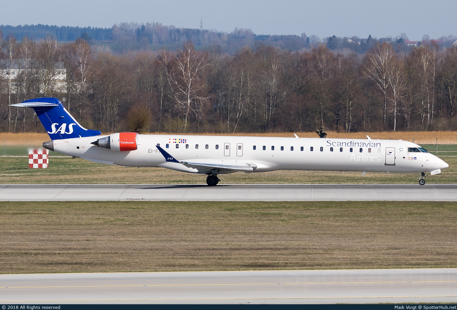 Photo of EI-FPN - Bombardier CRJ-900LR operated by SAS Scandinavian Airlines (opb CityJet)