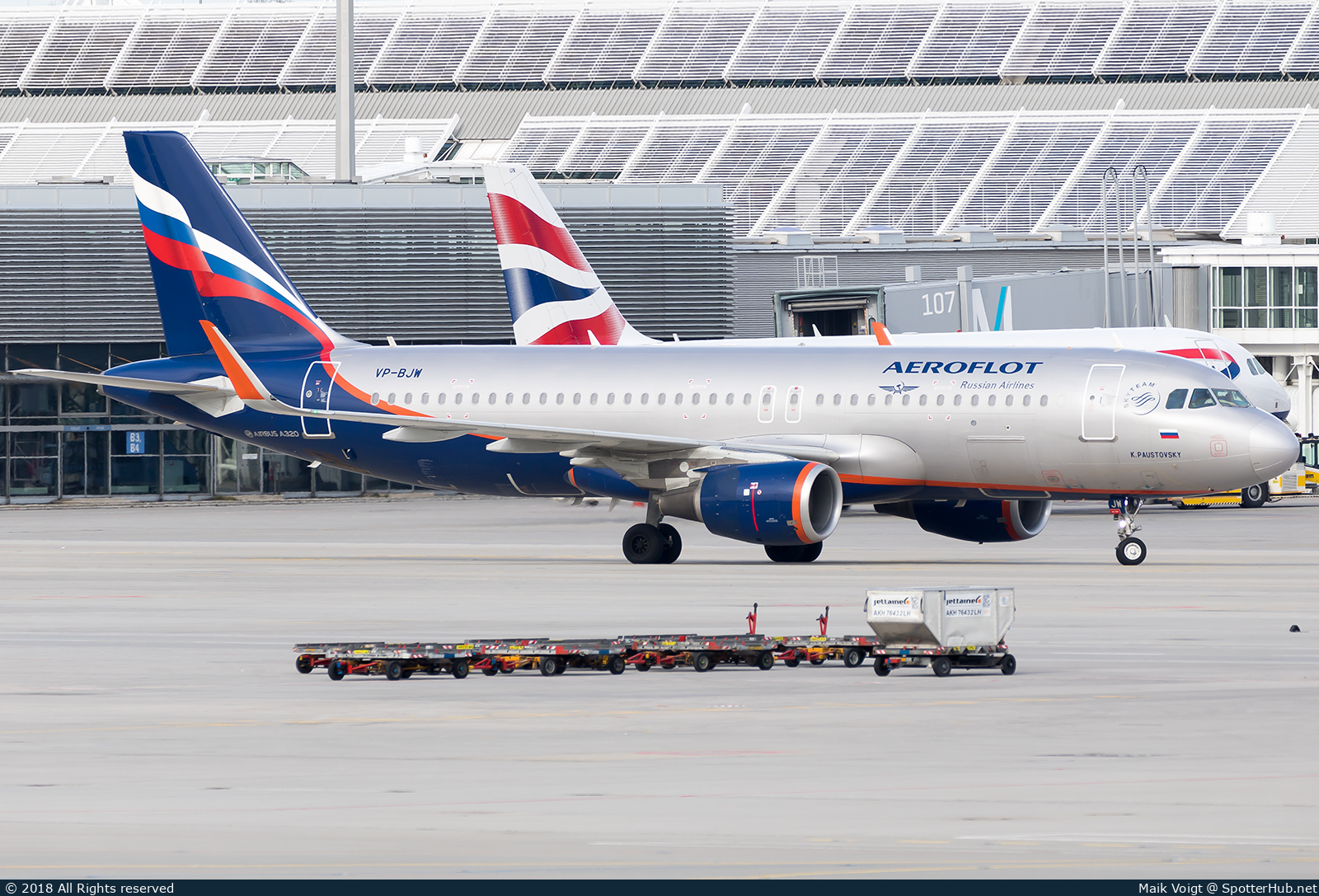 Photo of VP-BJW - Airbus A320-214 operated by Aeroflot