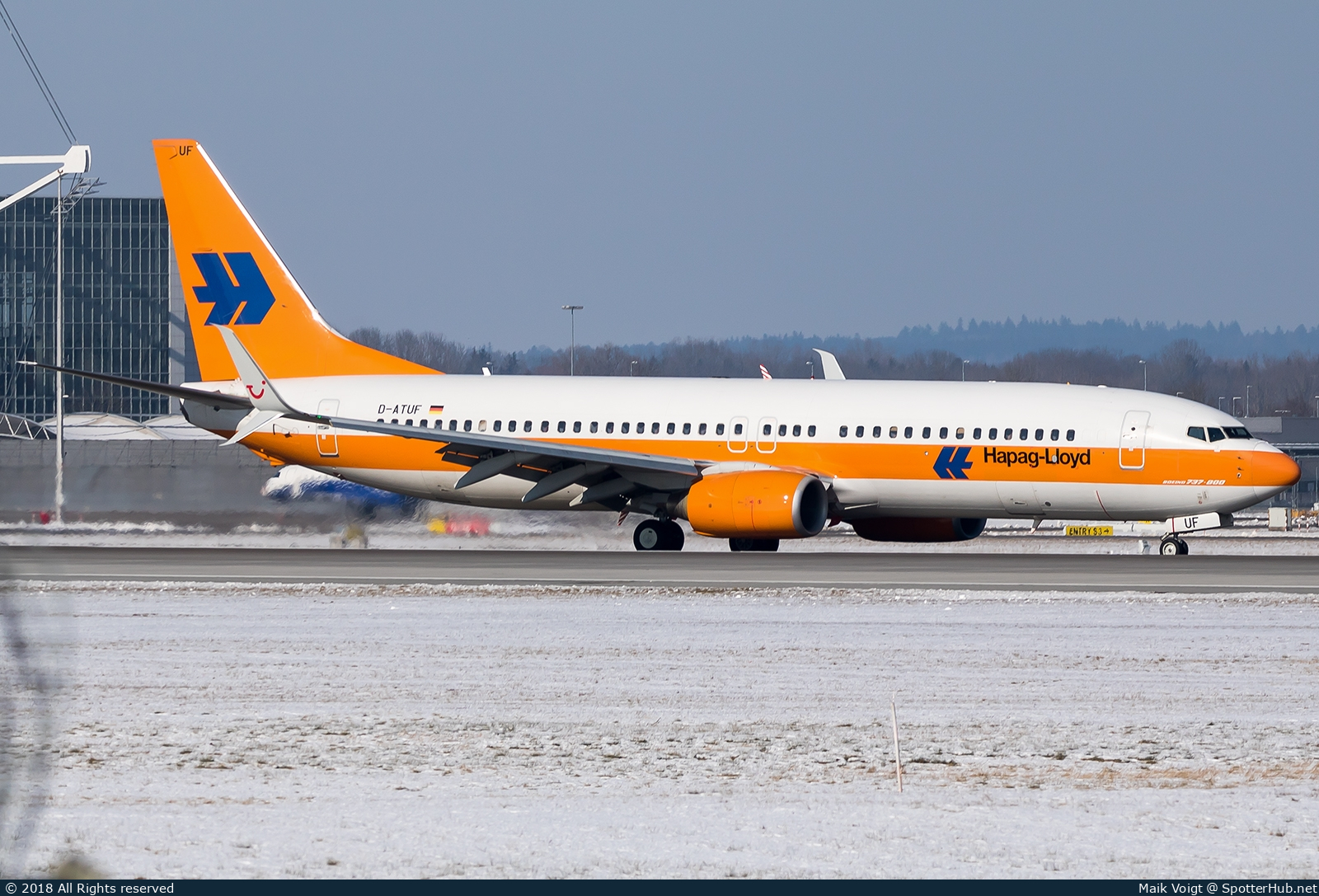 Photo of D-ATUF - Boeing 737-8K5 operated by TUIfly