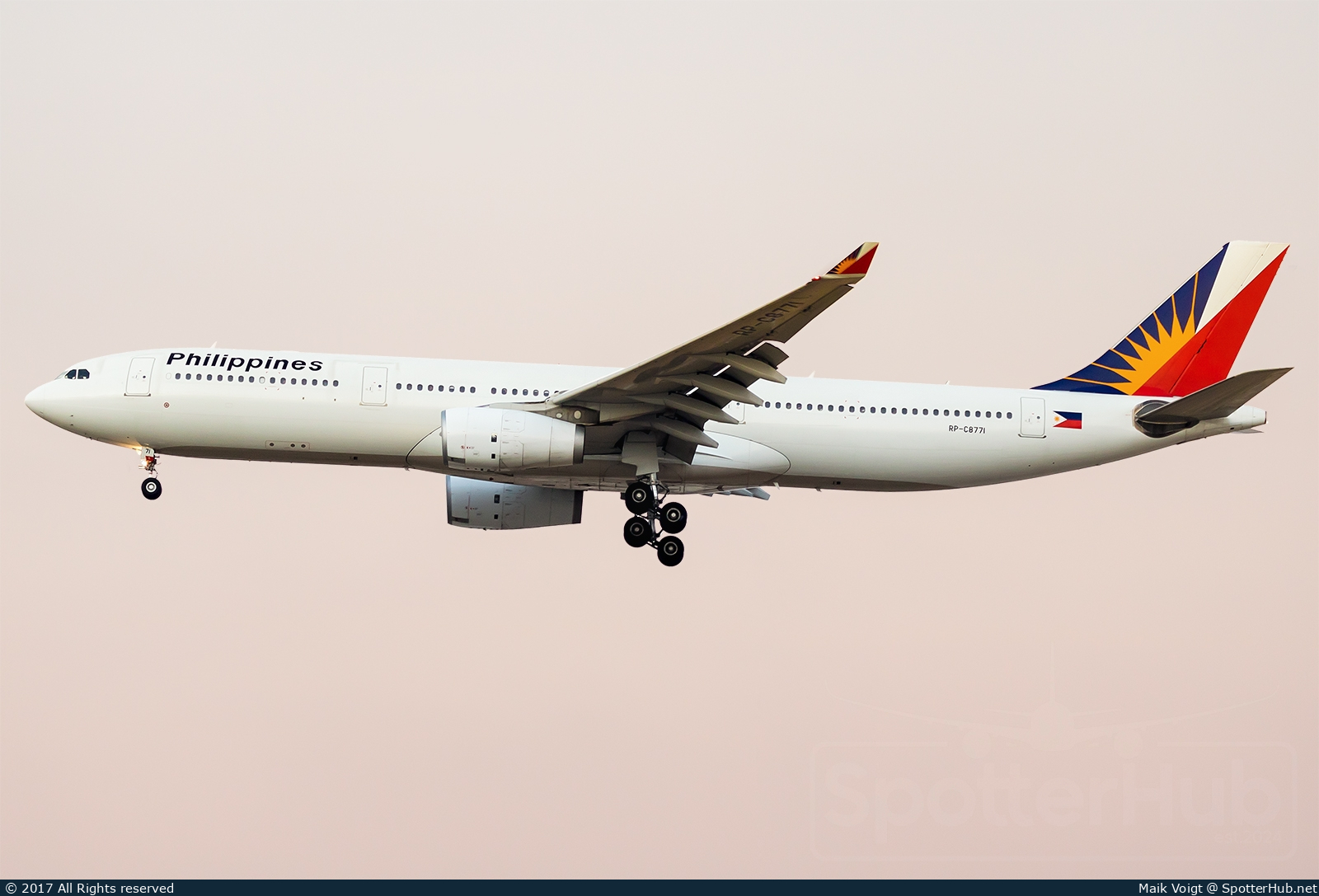 Photo of RP-C8771 - Airbus A330-343 operated by Philippine Airlines