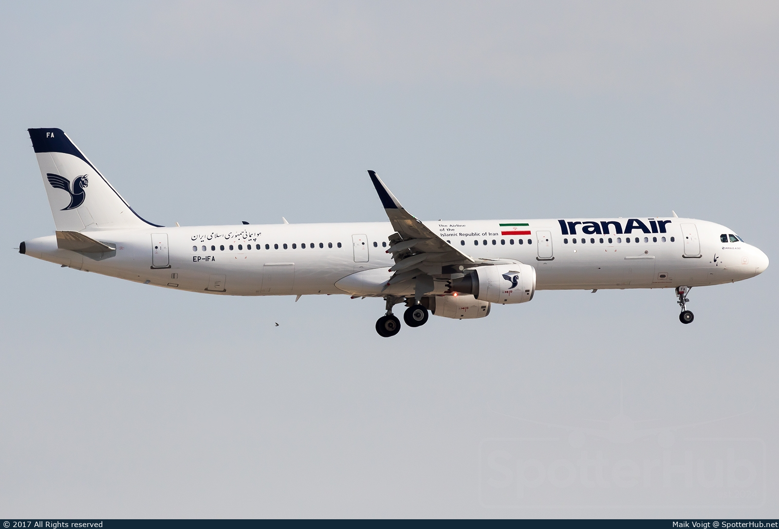 Photo of EP-IFA - Airbus A321-211 operated by Iran Air