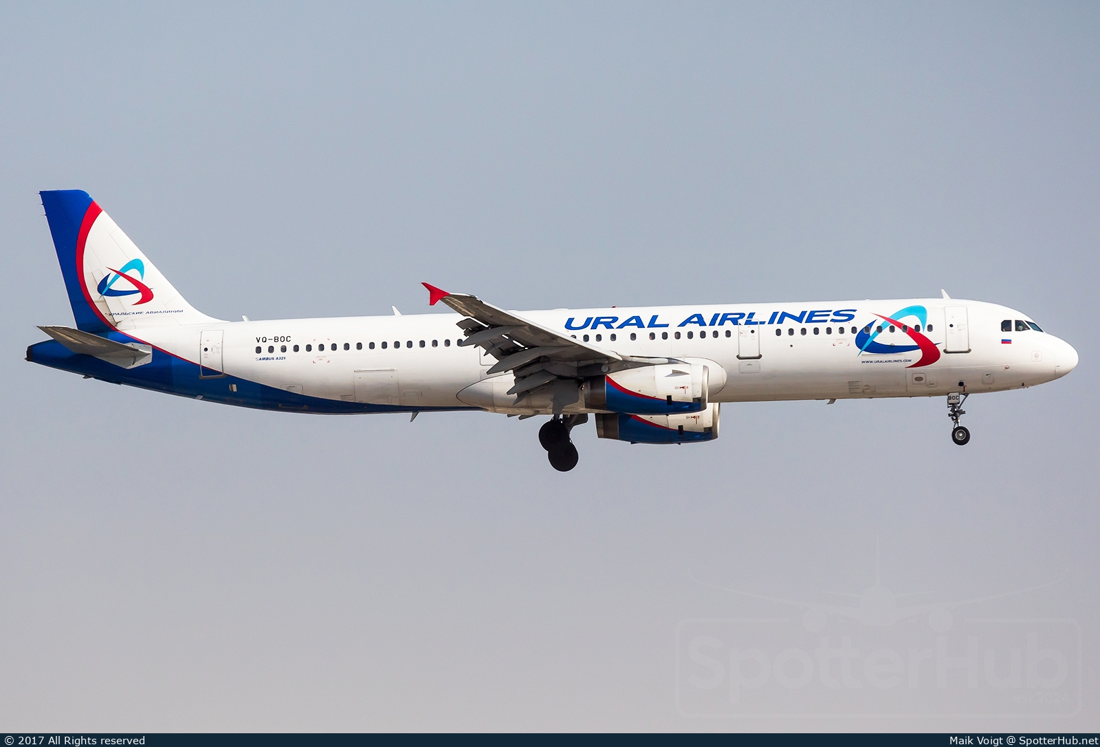 Photo of VQ-BOC - Airbus A321-231 operated by Ural Airlines