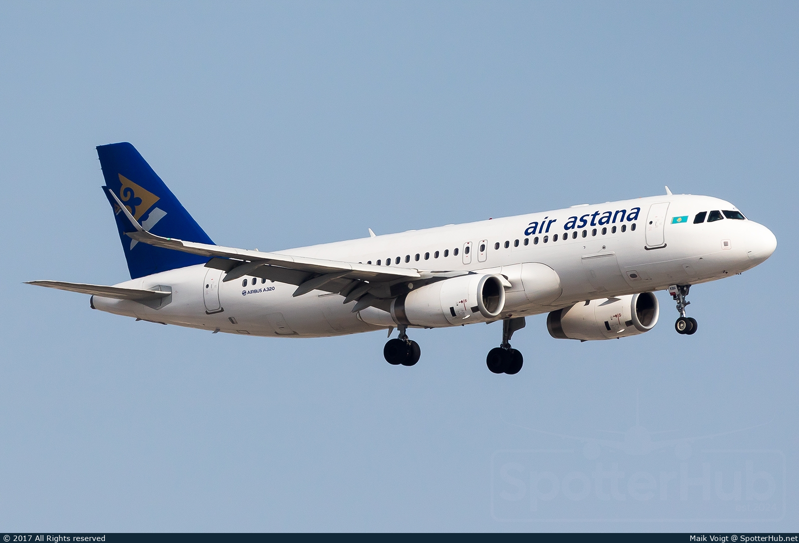 Photo of P4-KBG - Airbus A320-232 operated by Air Astana